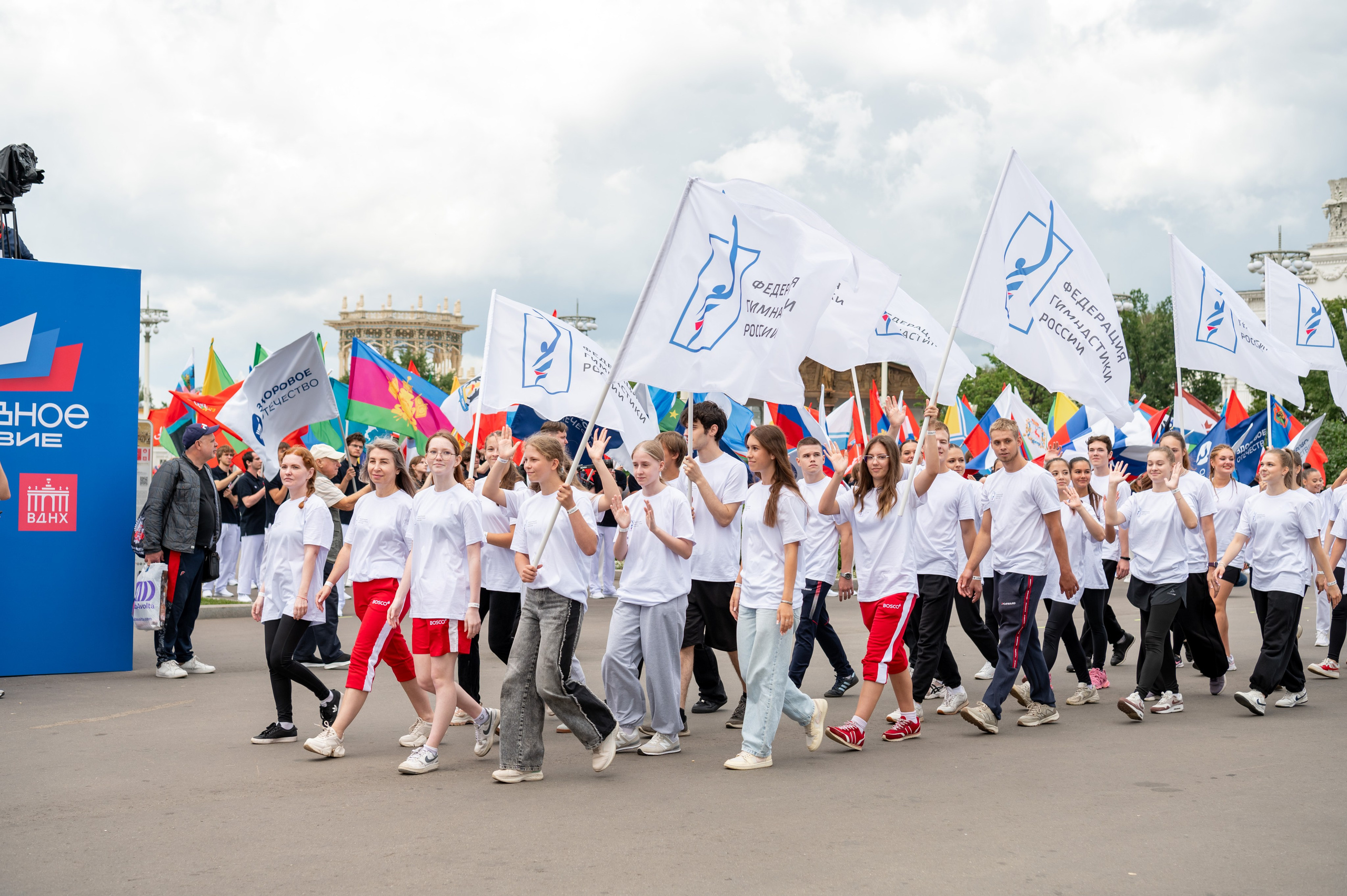 Спортивное шествие посвященное Дню физкультурника!. Детский и семейный фотограф г. Москва Оксана Катаджи
