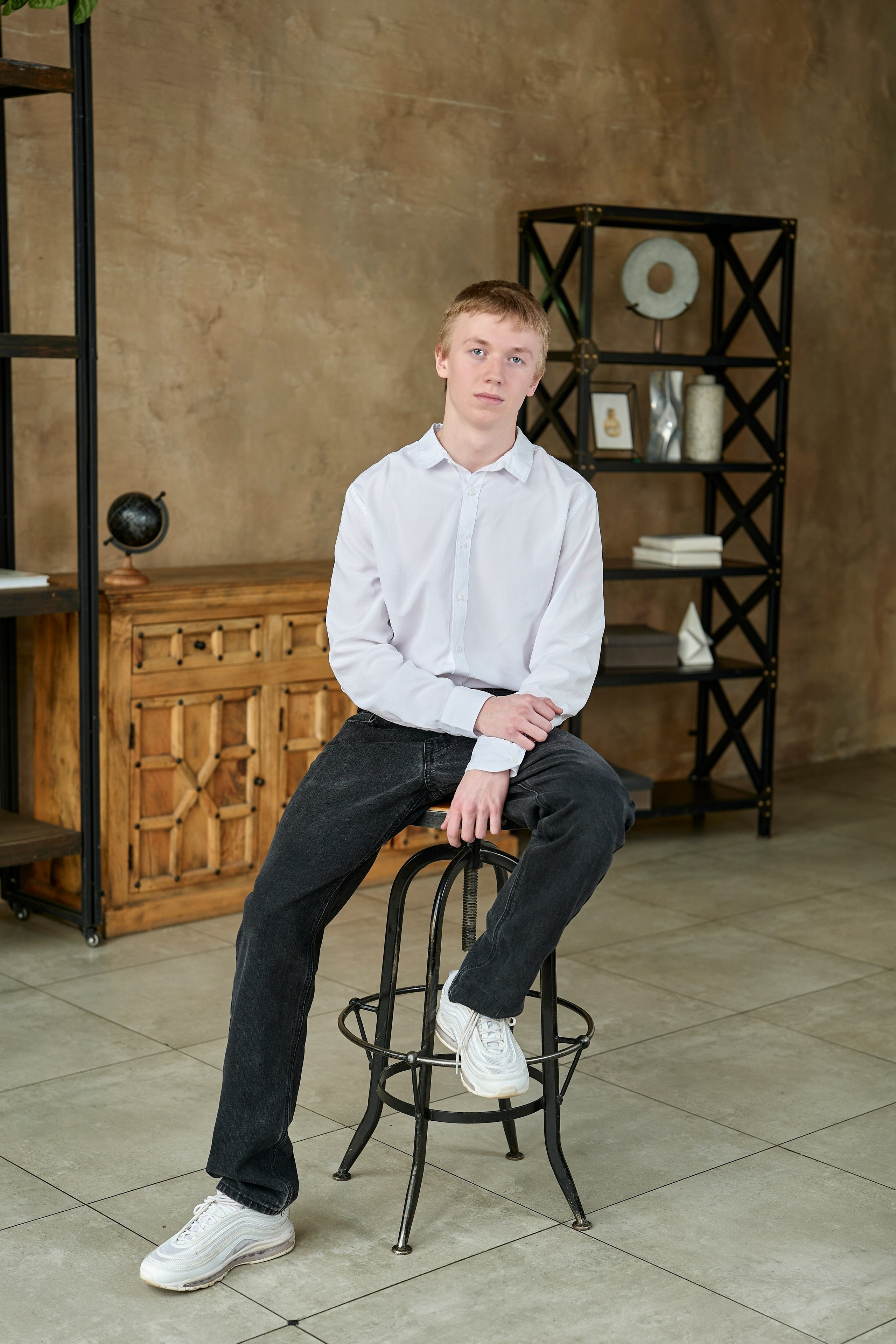 Пример фото выпускников в студии. Детский и семейный фотограф г. Москва Оксана Катаджи