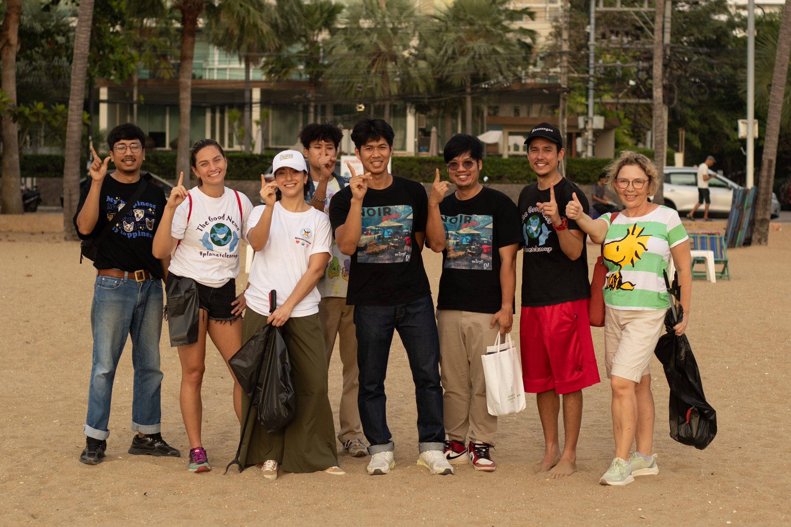 PlanetCleanUp 13/12/25. Портретный фотограф Паттайя