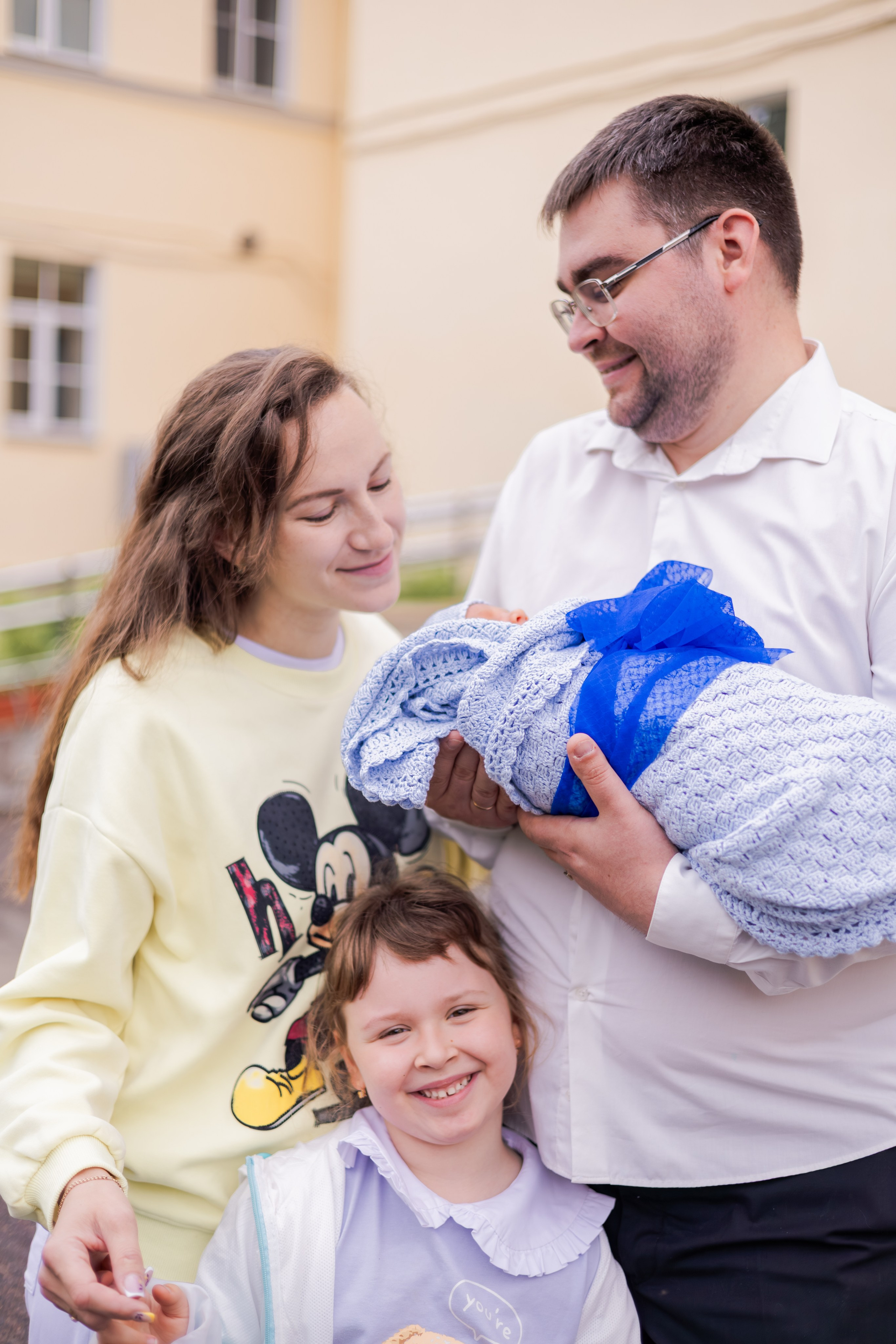 Семья — роддом № 36 Семеновы. Свадебный и семейный фотограф в Санкт-Петербурге Макеева Наталья