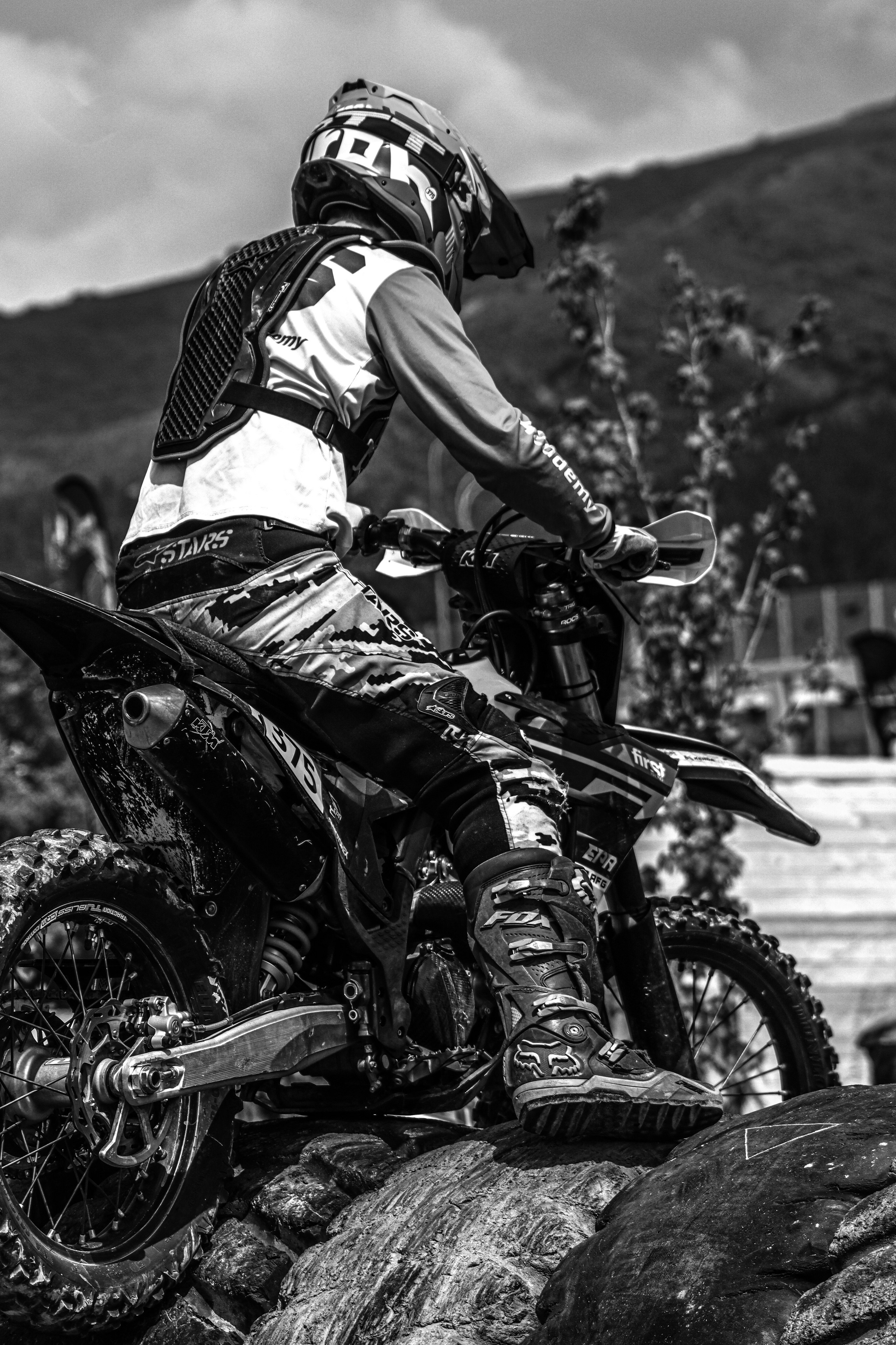 Enduro. Ivaladimirovna1995.wfolio.pro