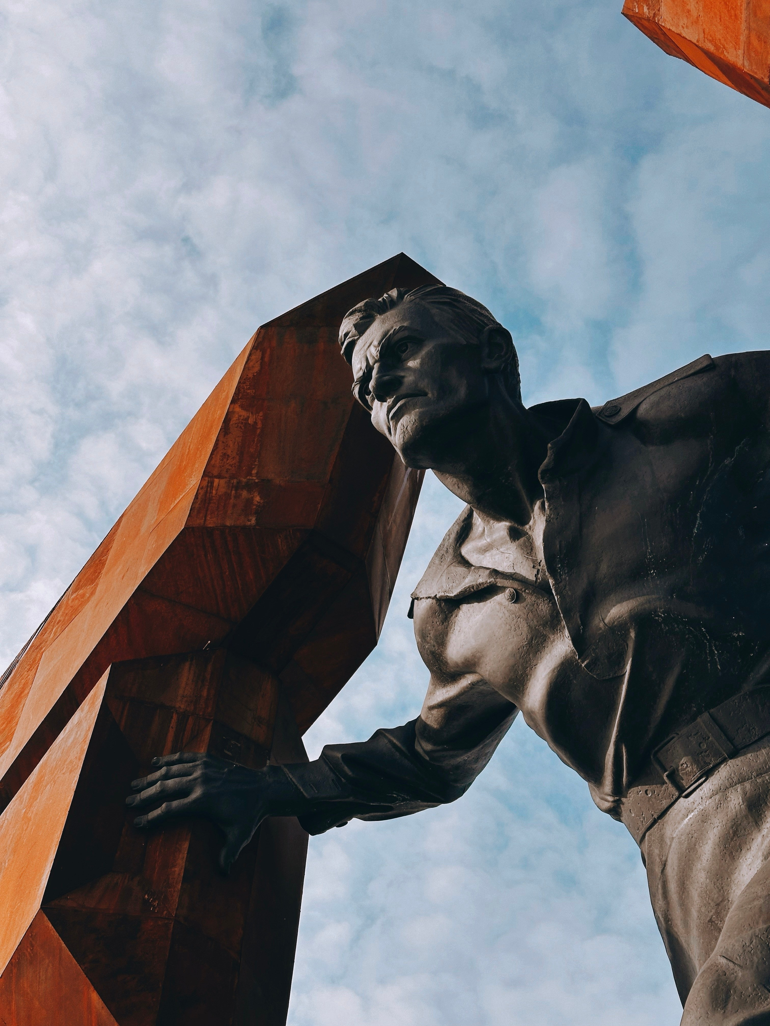 БЛАГОТВОРИТЕЛЬНЫЙ ПРОЕКТ «ВЕРНИСЬ!»