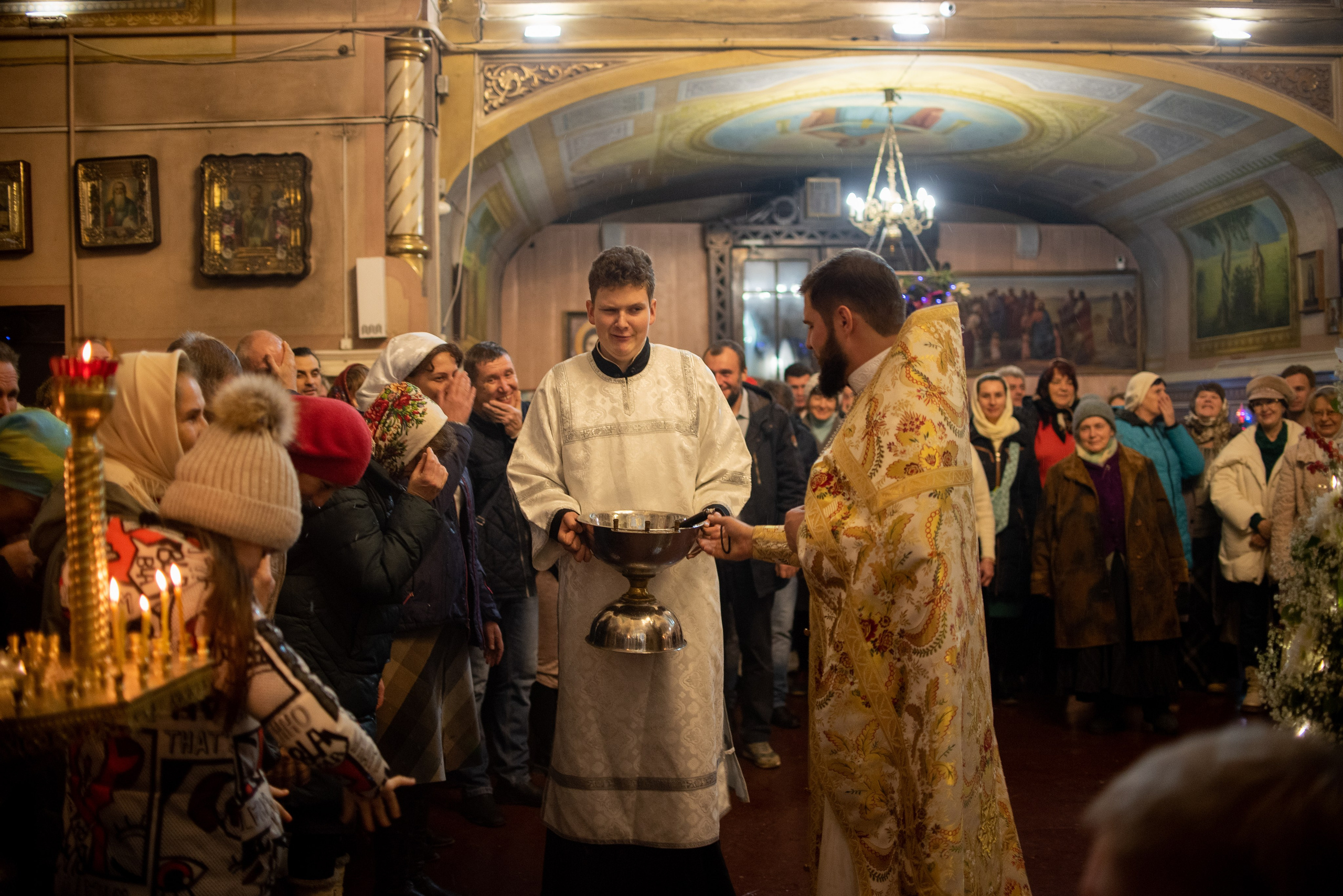 Литургия на Рождество 6.01.2023. Семейный и свадебный фотограф в Феодосии и Коктебеле