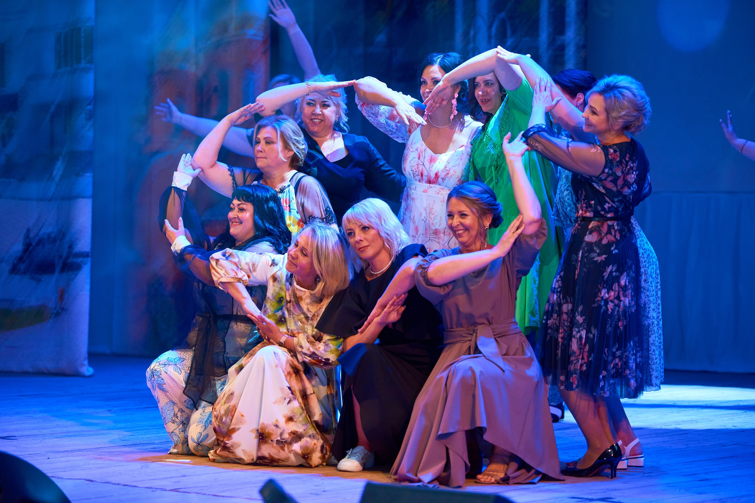 Вручение аттестатов 2023. 11 класс. Childrenfoto.ru