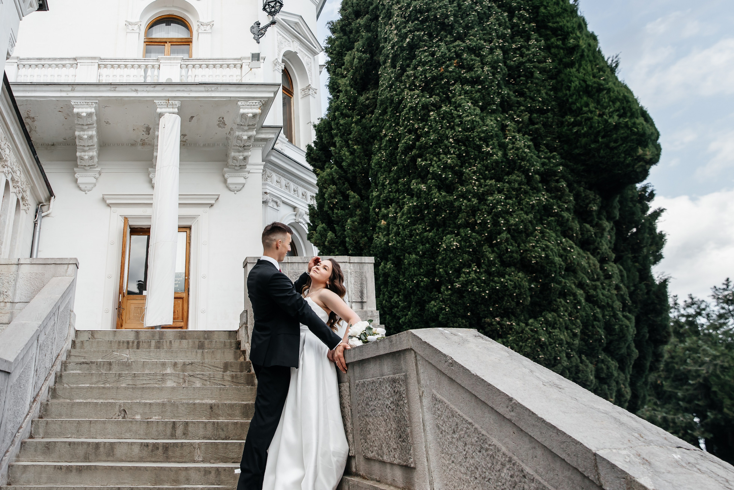 Парк Харакс, май в Крыму. Анонс свадьбы Ильи и Ксении. Свадебный фотограф в Крыму и Севастополе Ольга Баскакова