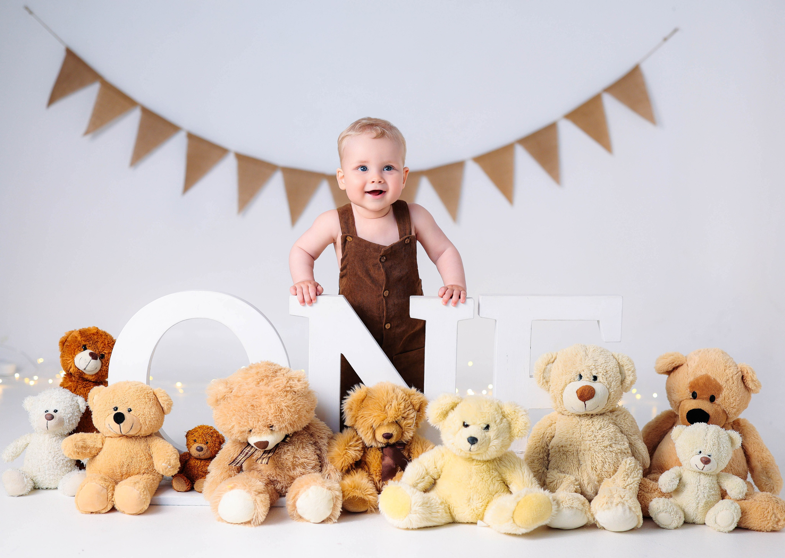 Мальчишки Антураж