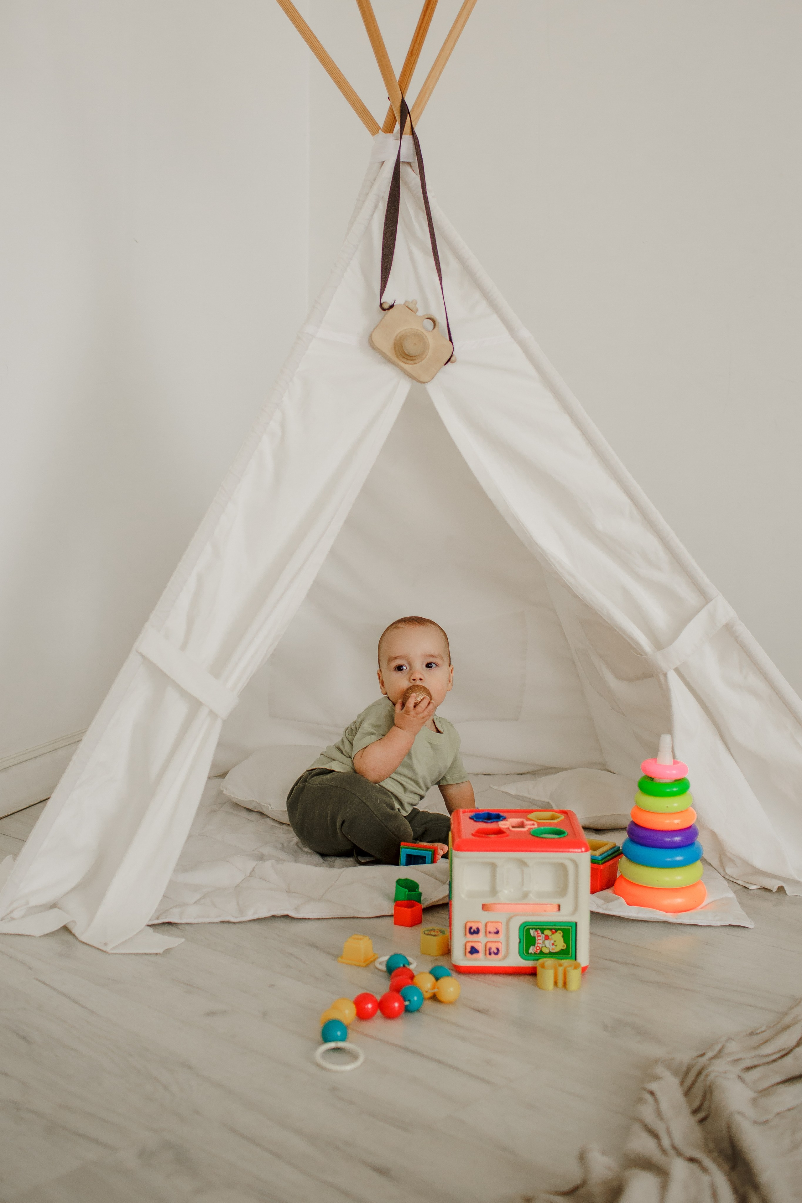 Семейная фотосессия в студии. Свадебный фотограф Кирилл Белый