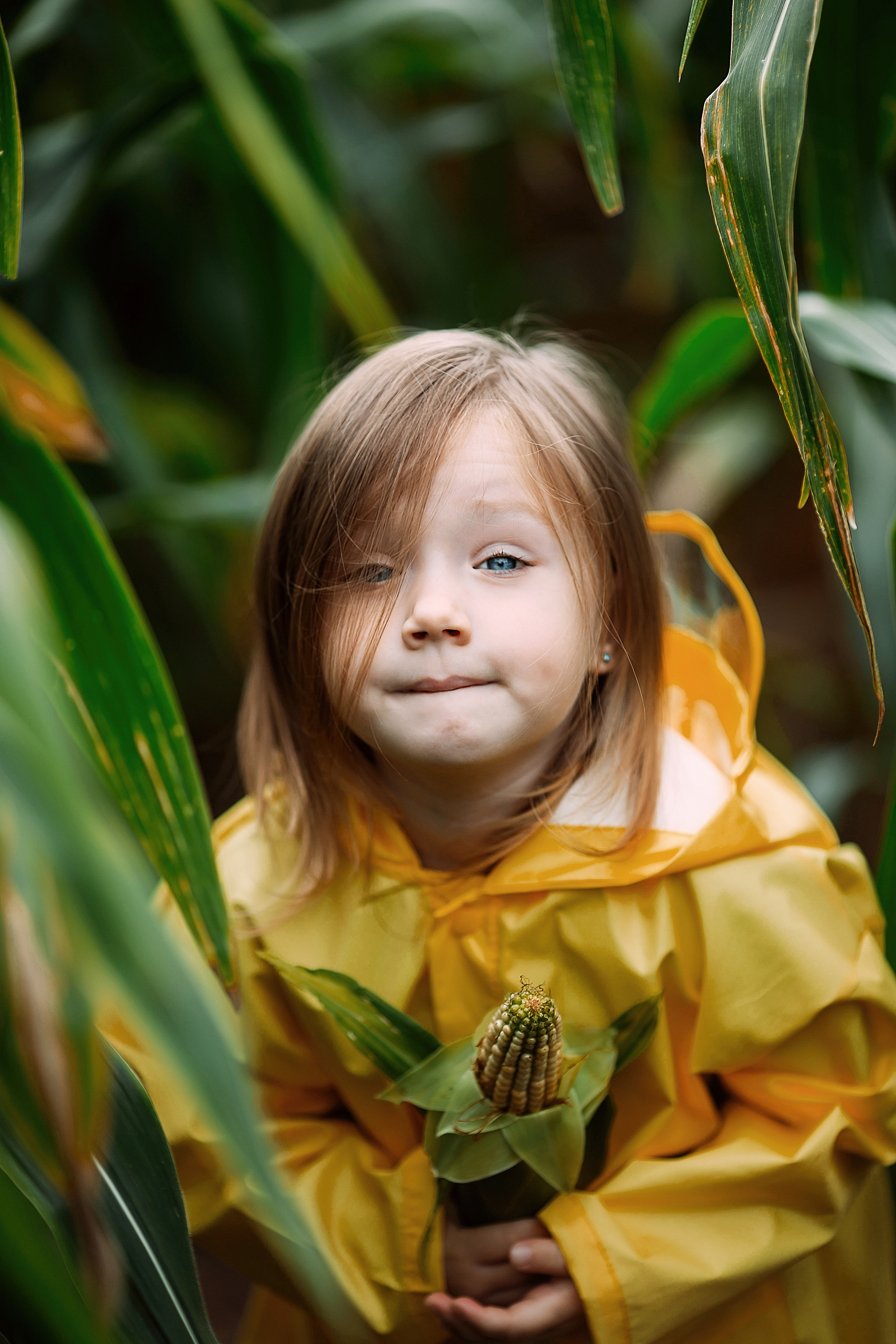 Мини фотосъёмка в кукурузе, или 6 попыток Мирославы улыбнуться😬. Семейный и детский фотограф в Пскове и Санкт-Петербурге Яна Калинина