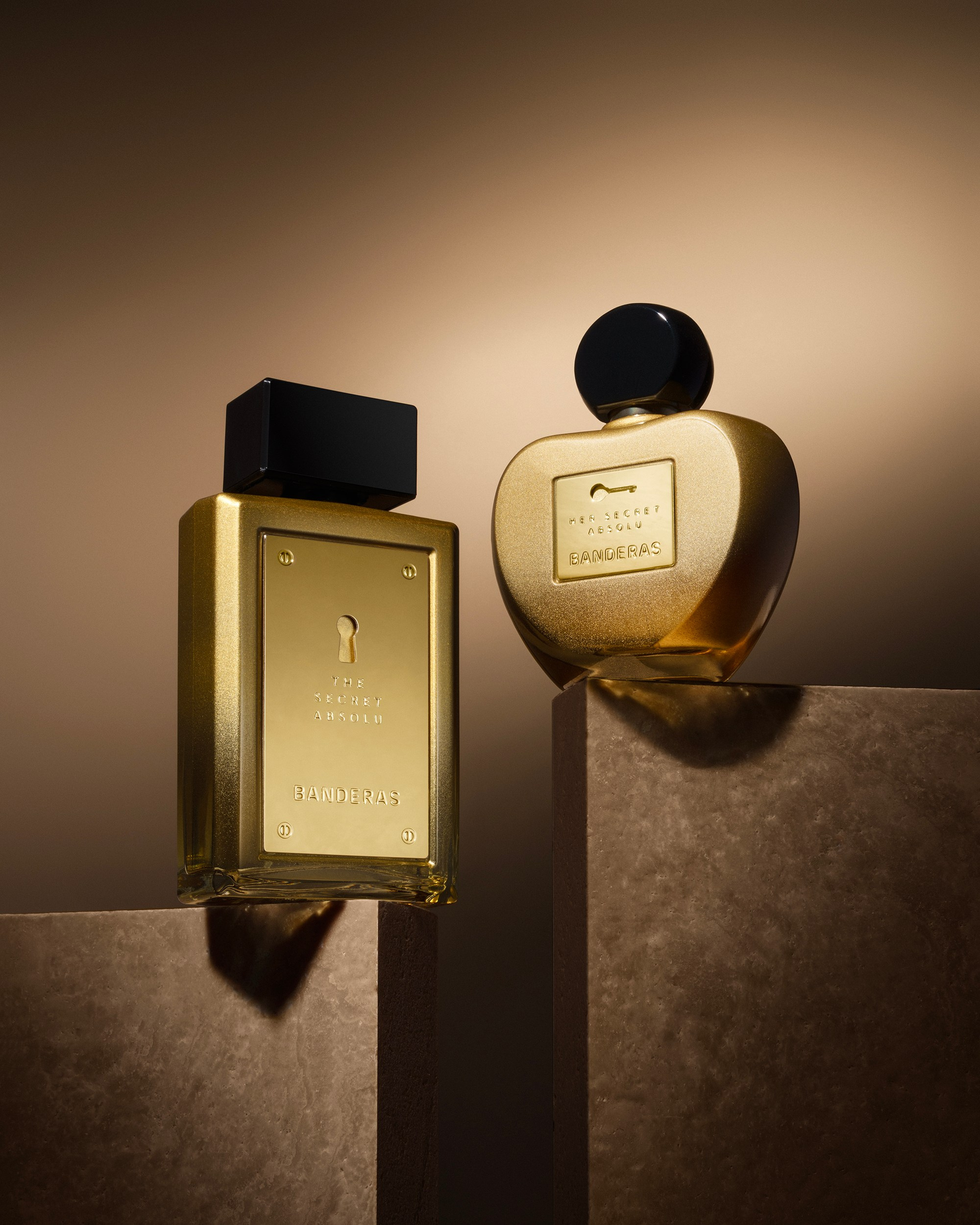 Предметная имиджевая съемка парфюмов. Бьюти и предметный фотограф в Москве Светлана Грачева