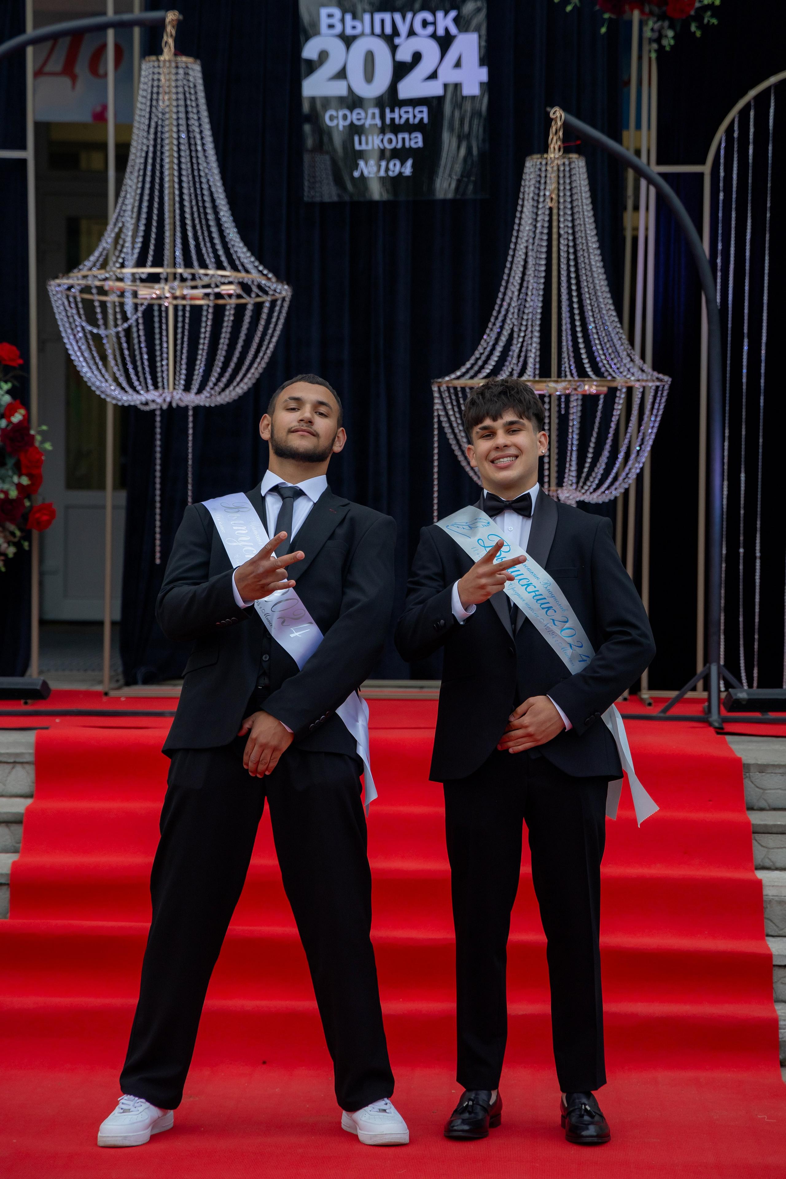 Школьный выпускной 2024 год в Соколе (Минск). Свадебный фотограф в Минске/Беларуси Сергей Спиридонов