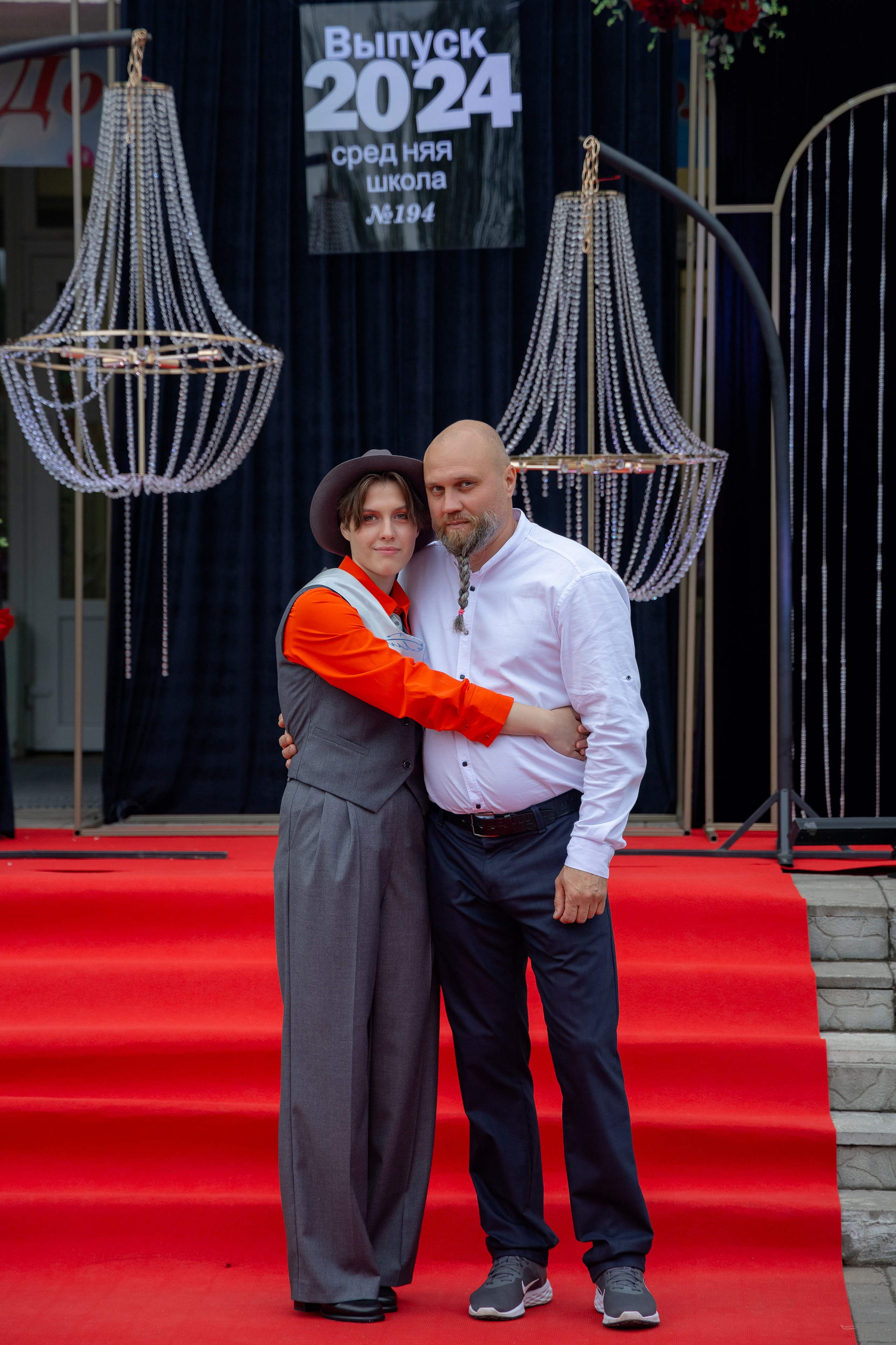 Школьный выпускной 2024 год в Соколе (Минск). Свадебный фотограф в Минске/Беларуси Сергей Спиридонов