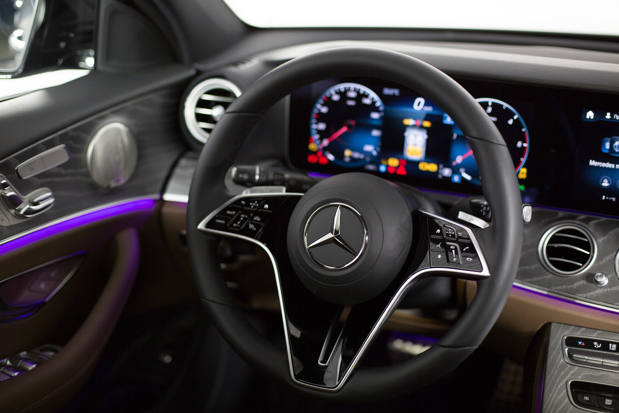 Рекламная съемка автомобилей. Автоспортивный бренд фотограф в Москве — Виктория Логинова