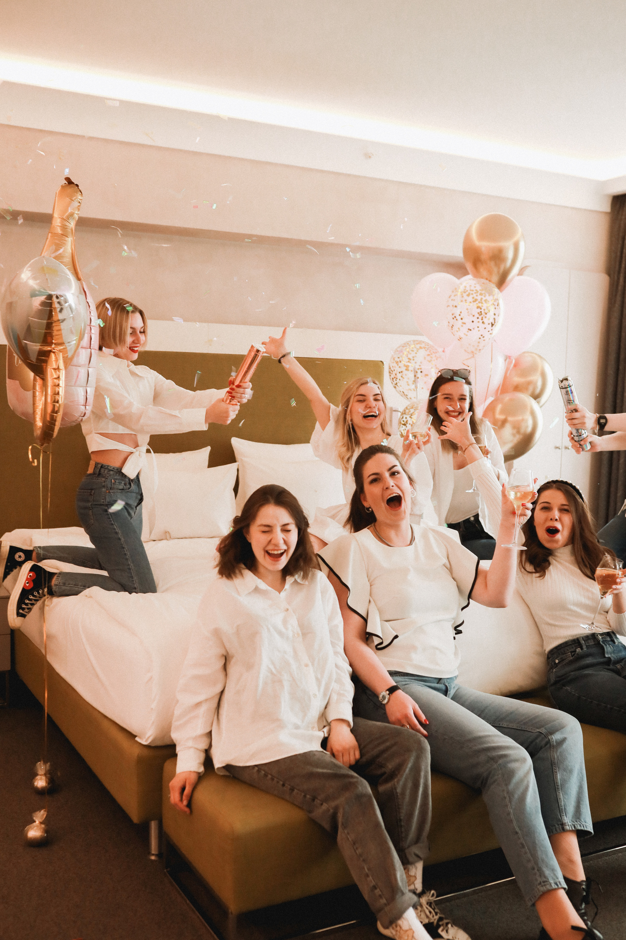 Девичник Кристины StandArt Hotel. Детский и семейный фотограф Москва Виктория Самоховец