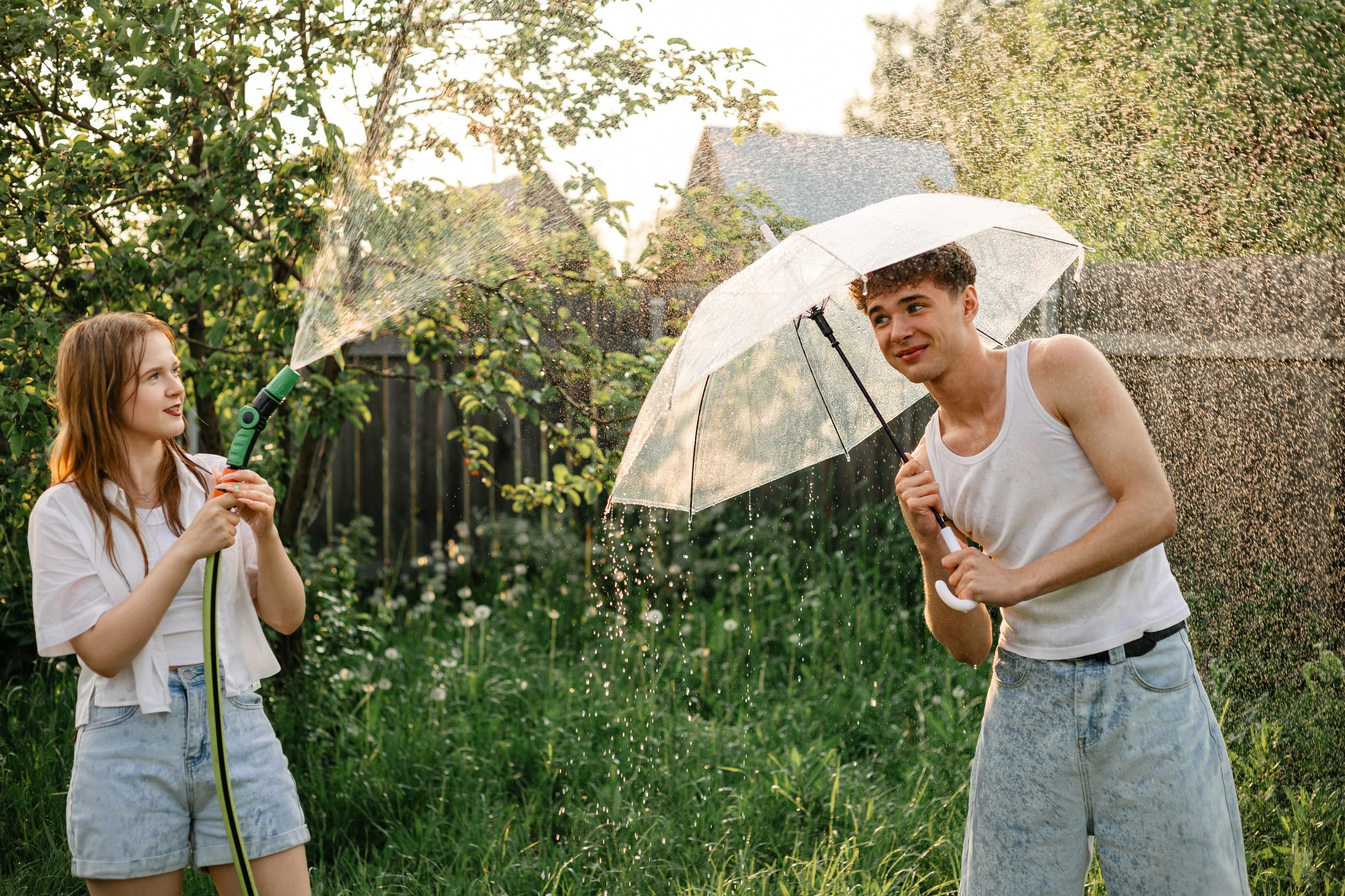 Серия с водой. Арина и Сергей. Евгения. Июнь 2025. Фотограф Пермь. Свадьбы. Семья и дети, школа, д. сад. Фотокниги