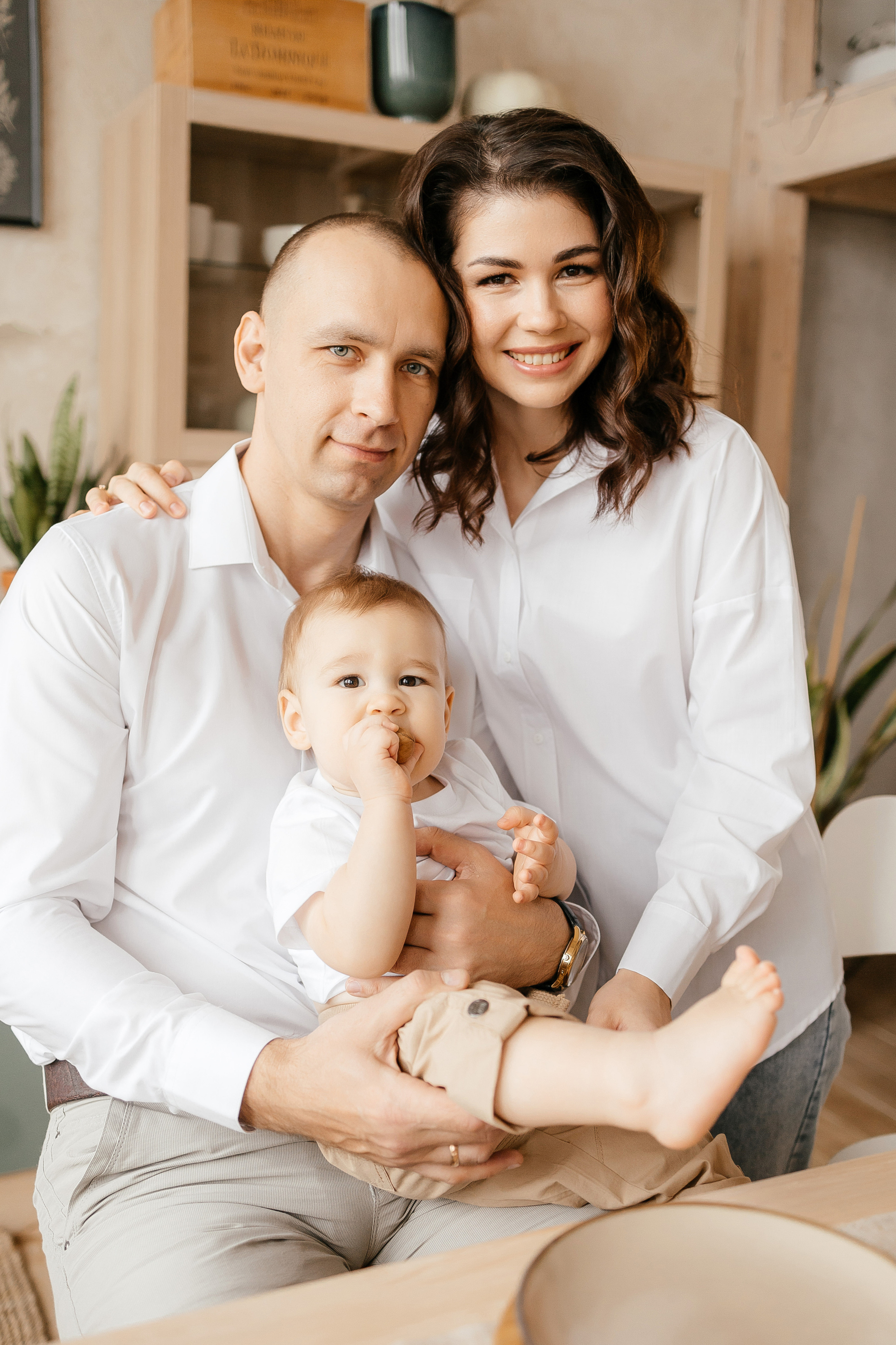 Лев с родителями. Фотограф в Красноярске Надежда Воскресенская