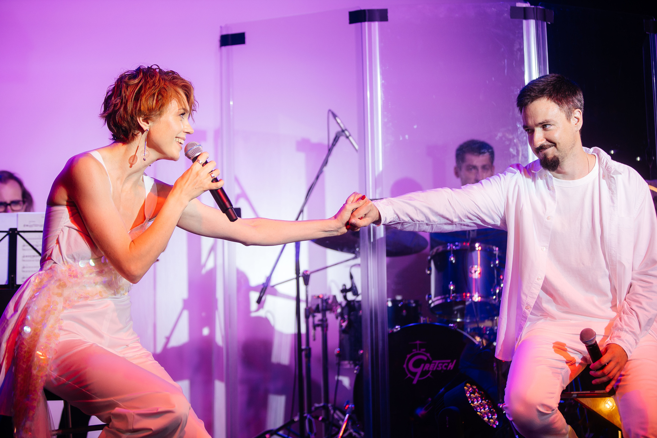 Марина поёт. Фотограф в Красноярске Надежда Воскресенская