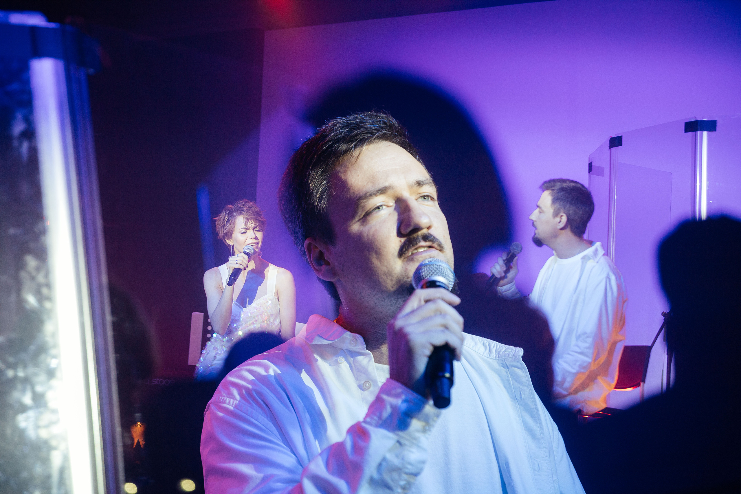 Марина поёт. Фотограф в Красноярске Надежда Воскресенская