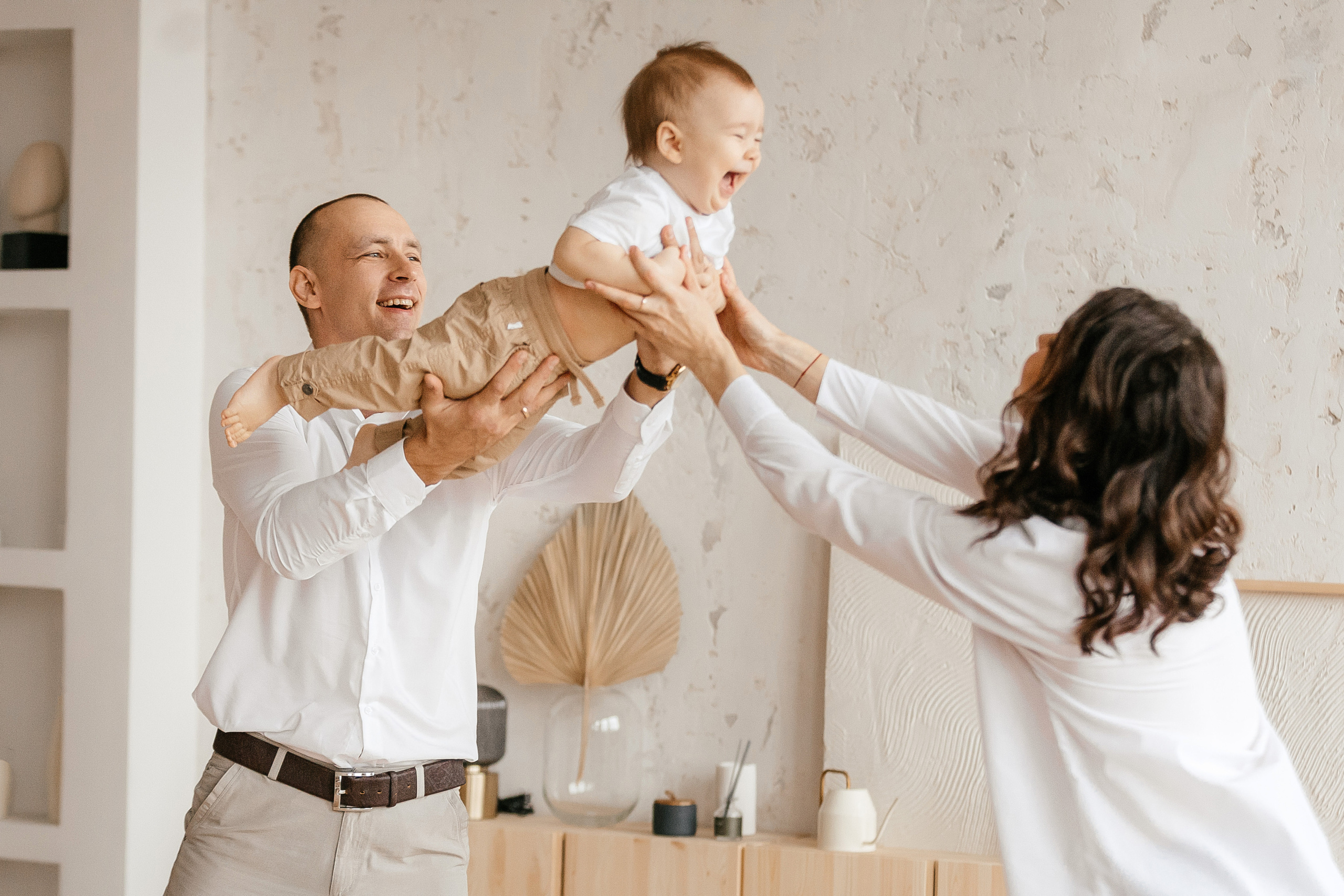 Лев с родителями. Фотограф в Красноярске Надежда Воскресенская