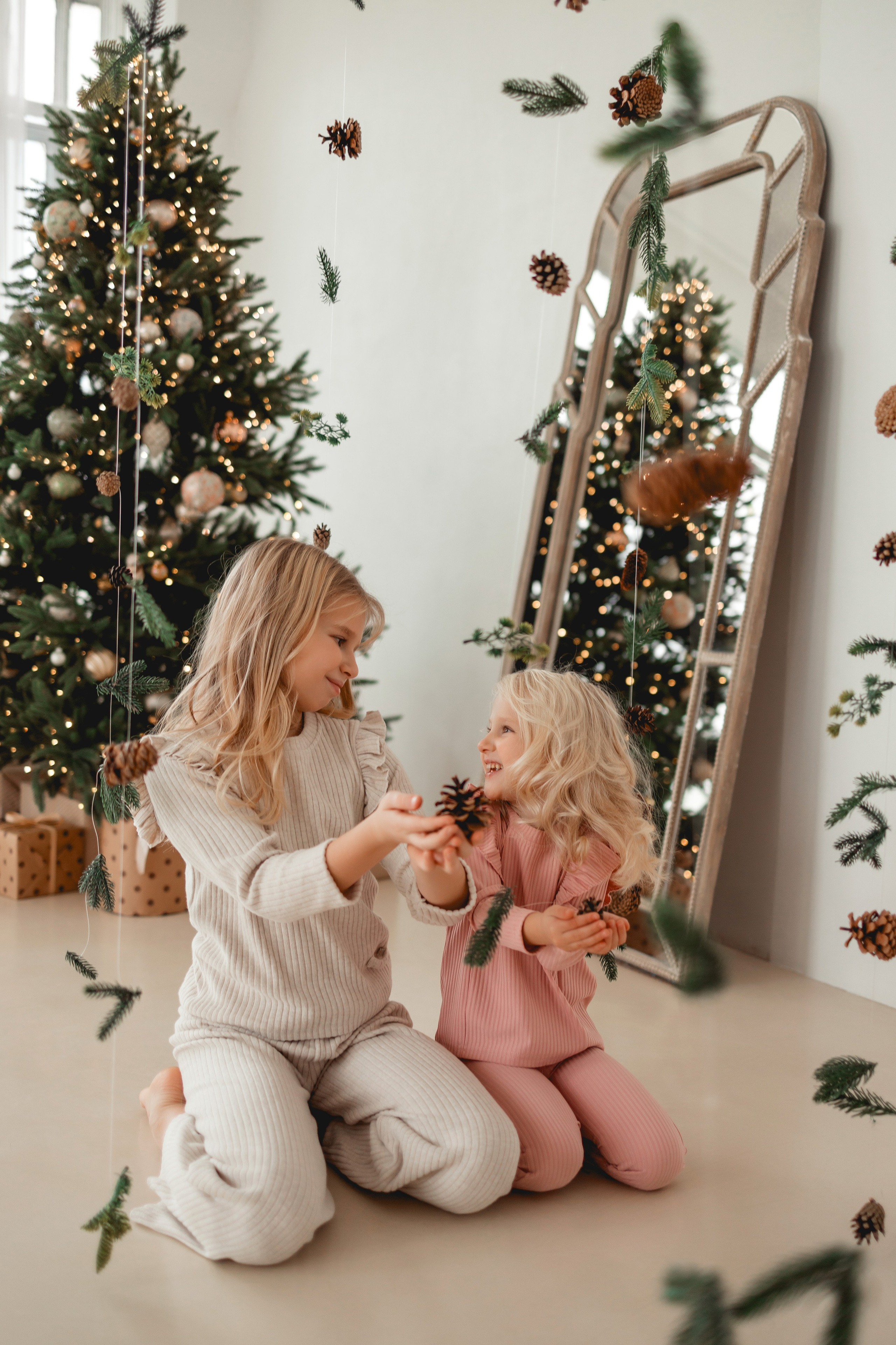 Олеся, Полина и Лера. Главная