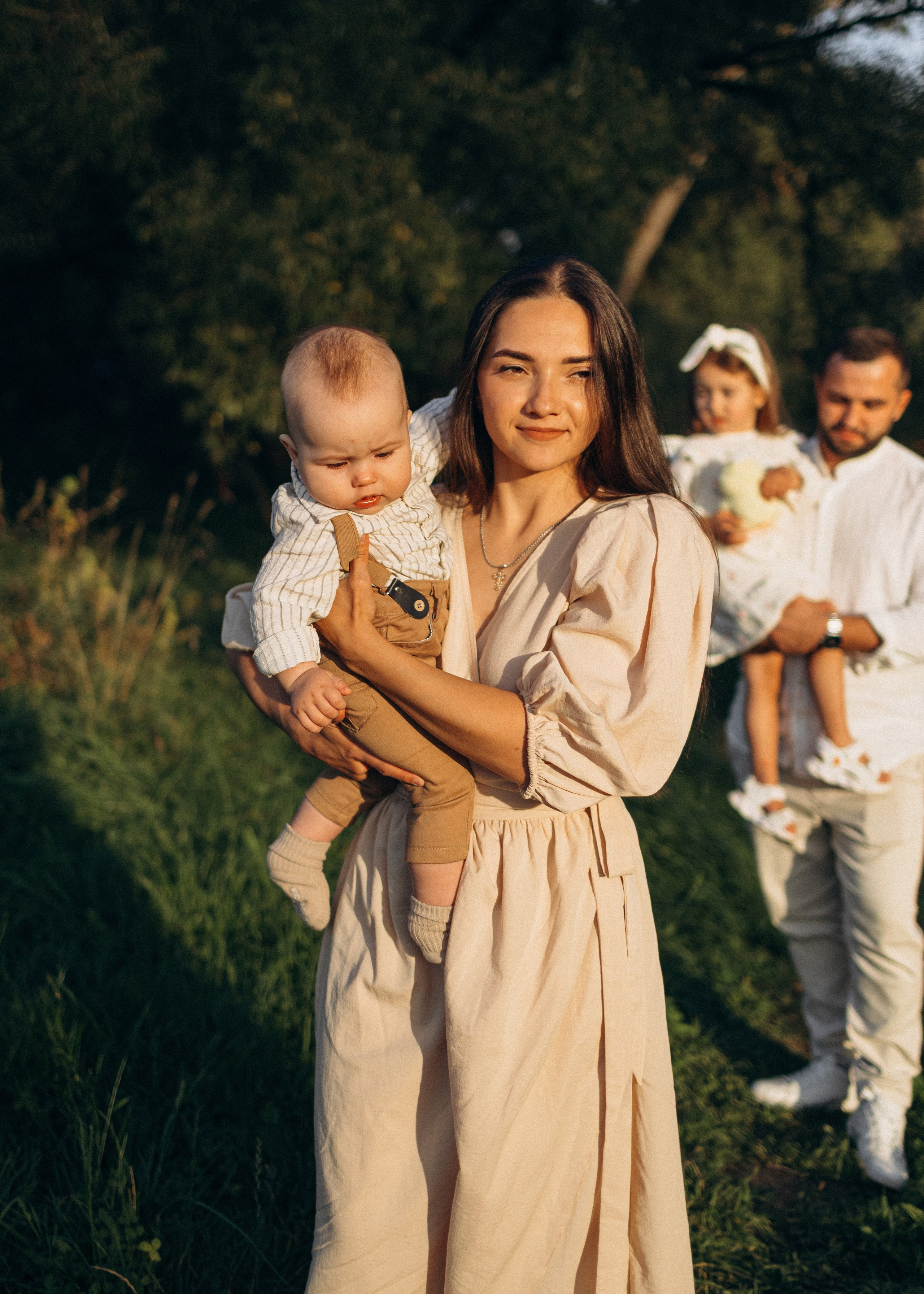 Дорина, Виктор, Ева и Мирон. Семейный фотограф В Москве Александра Дейкун