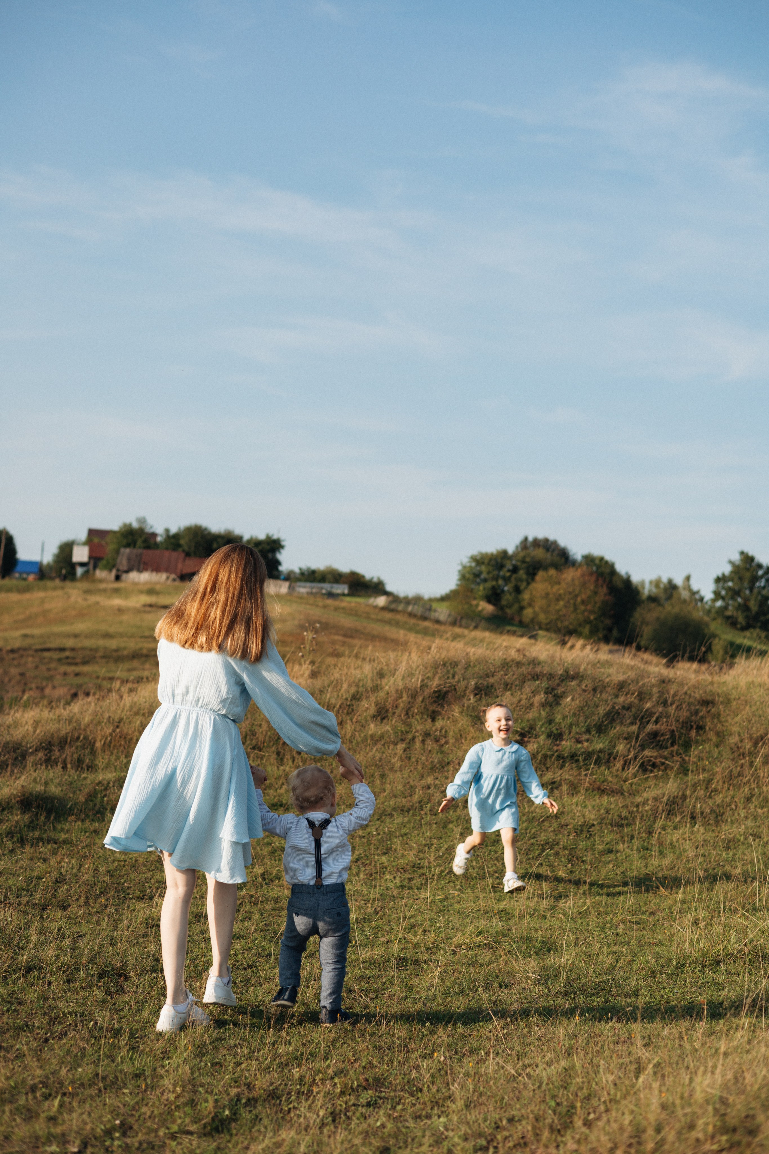 Тимофей, Полина, Наталья. Ваш фотограф