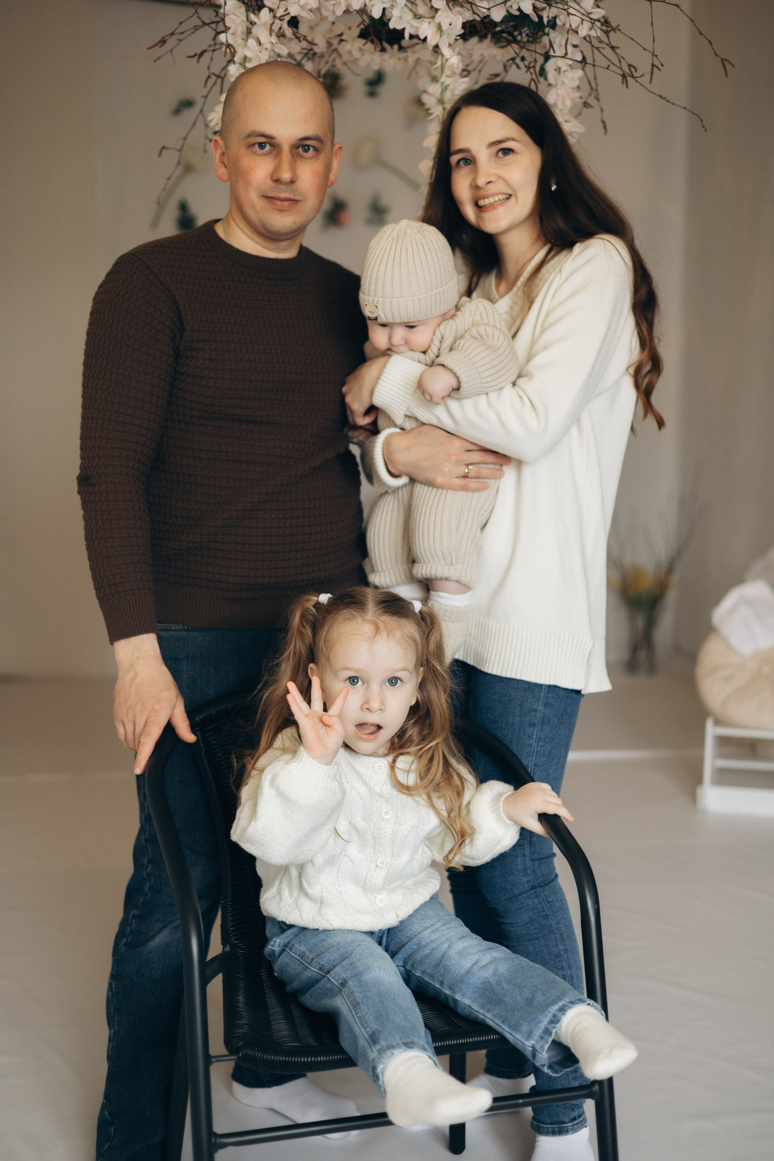 Наташа, Вова, Машенька и Паша. Ваш фотограф