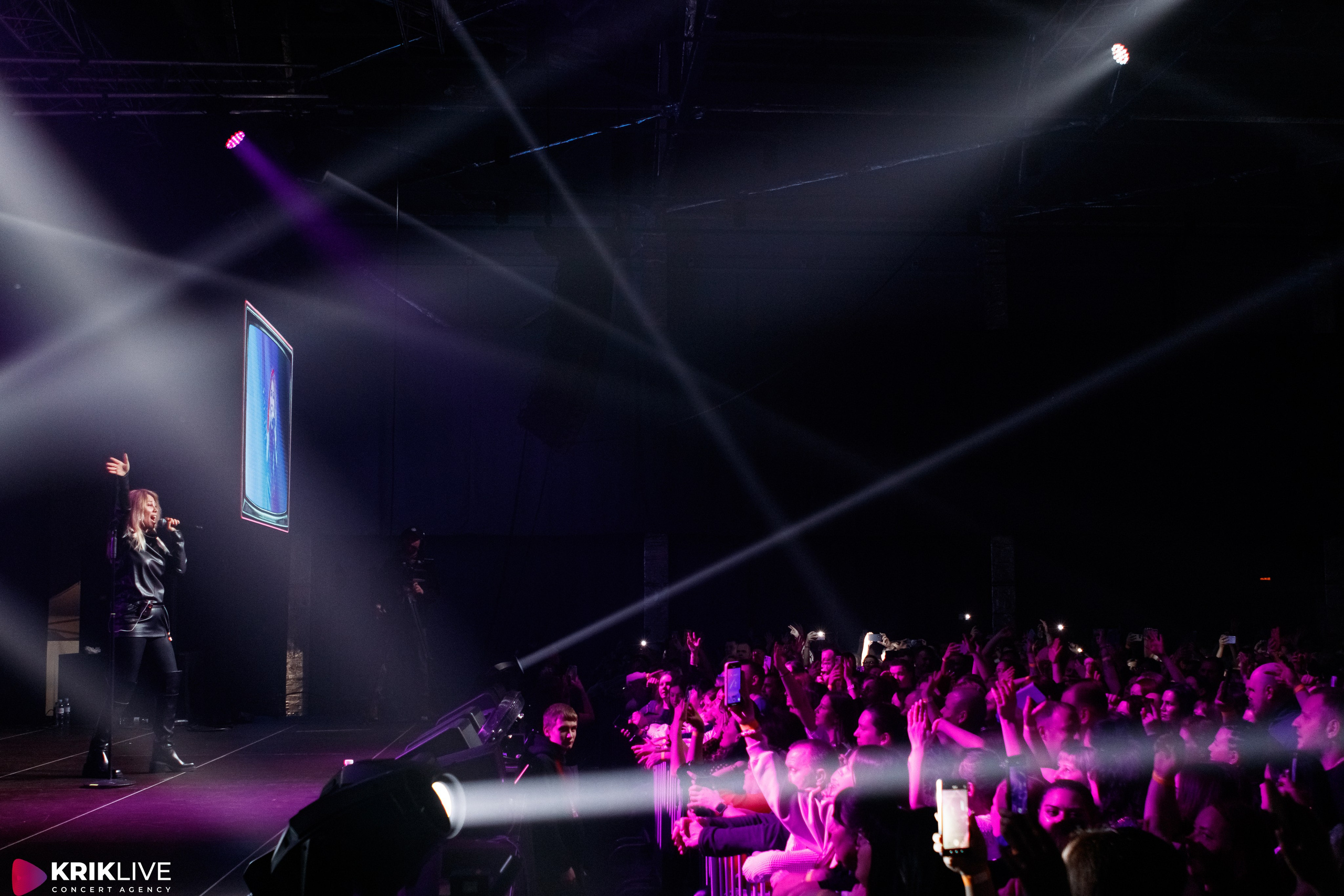 Дискач 90-х. Портретный и пейзажный фотограф Никита Павлов