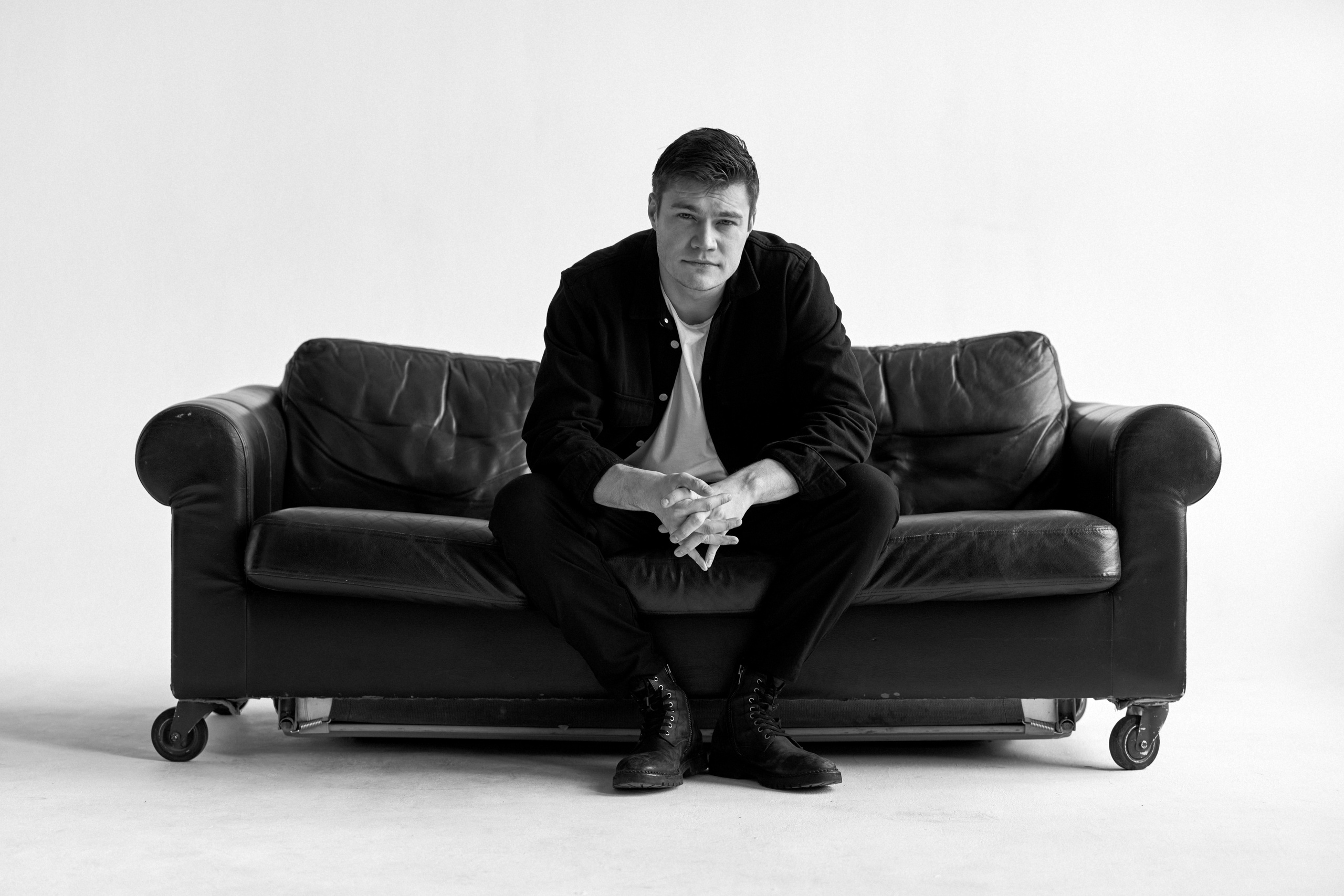 Олег Гаас. Виктор Кривогуз — российский портретный фотограф