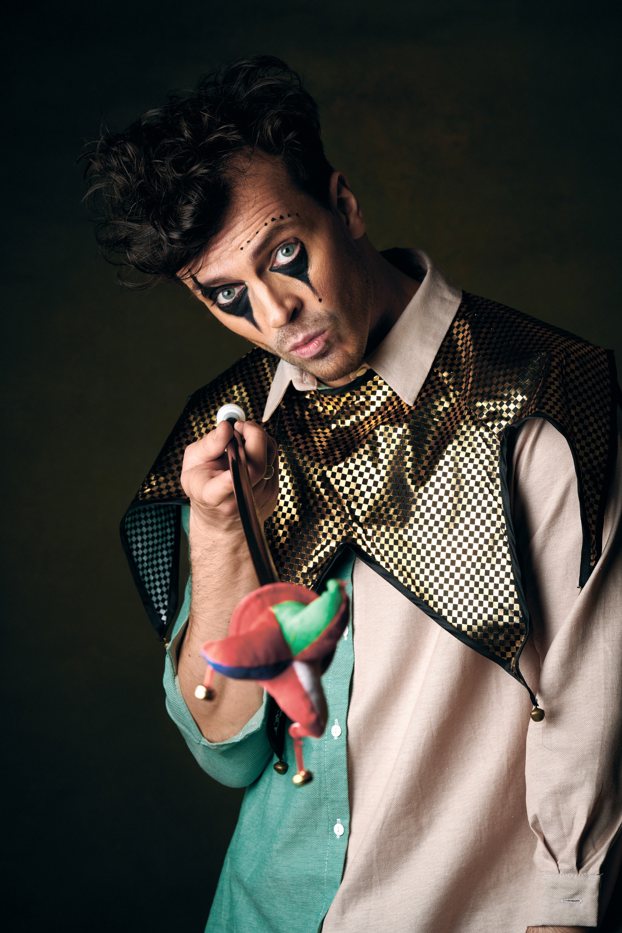 Арсений Попов. Виктор Кривогуз — российский портретный фотограф