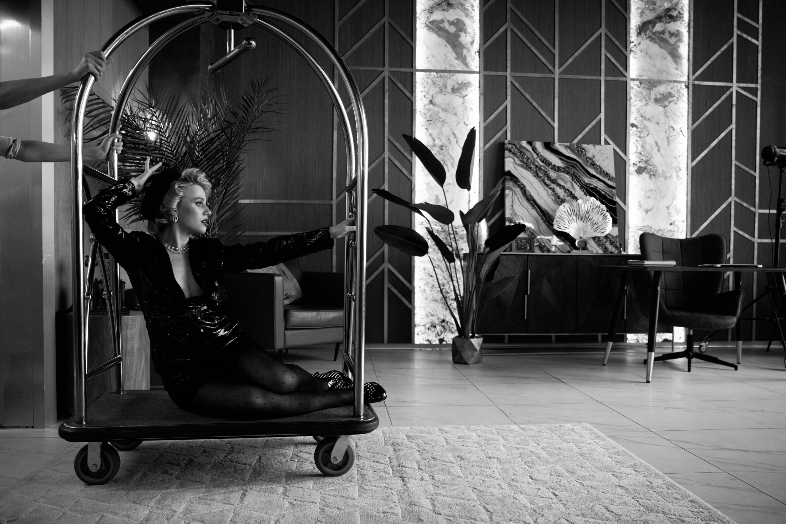 Виктория Клинкова. Виктор Кривогуз — российский портретный фотограф