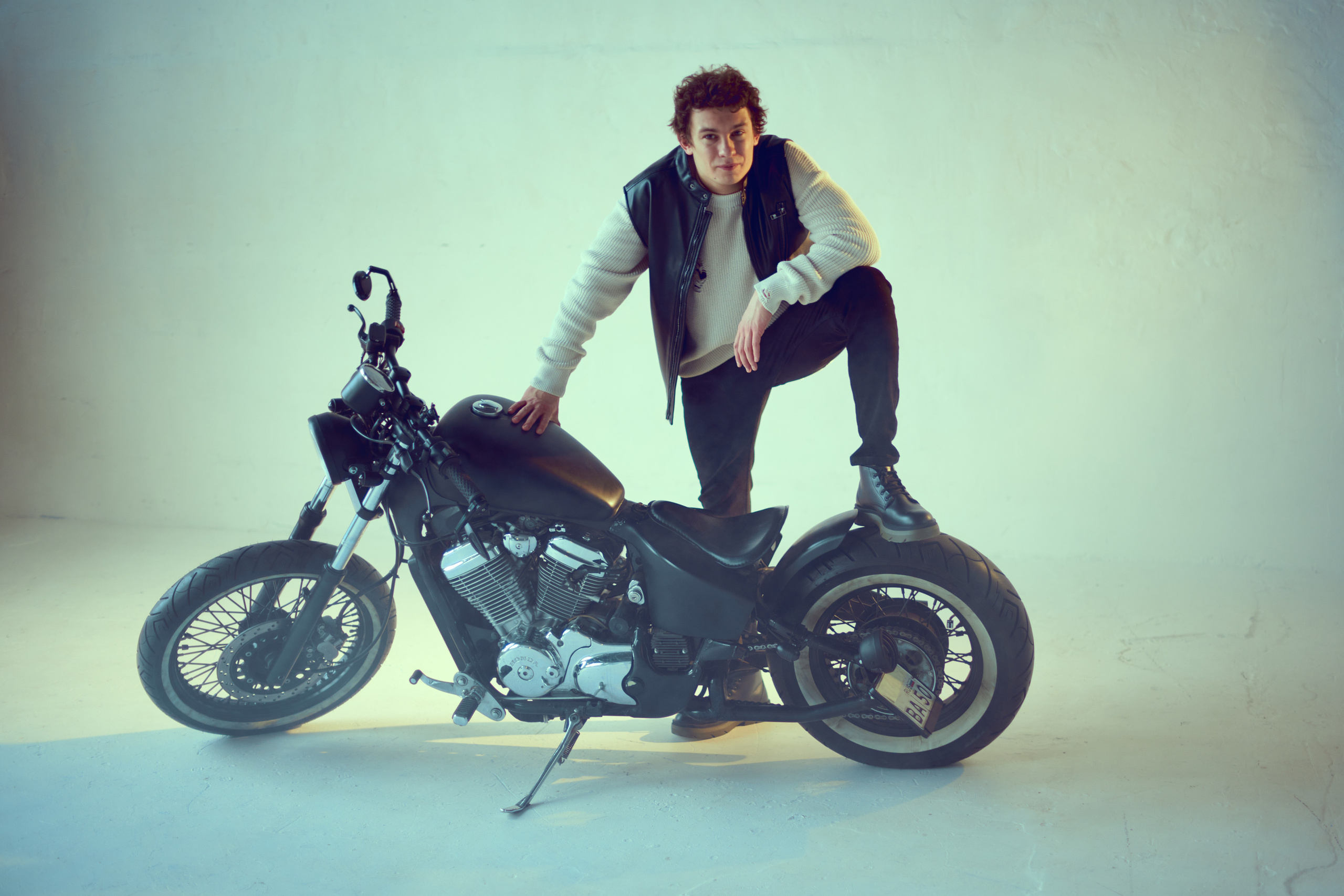 Никита Кологривый. Виктор Кривогуз — российский портретный фотограф