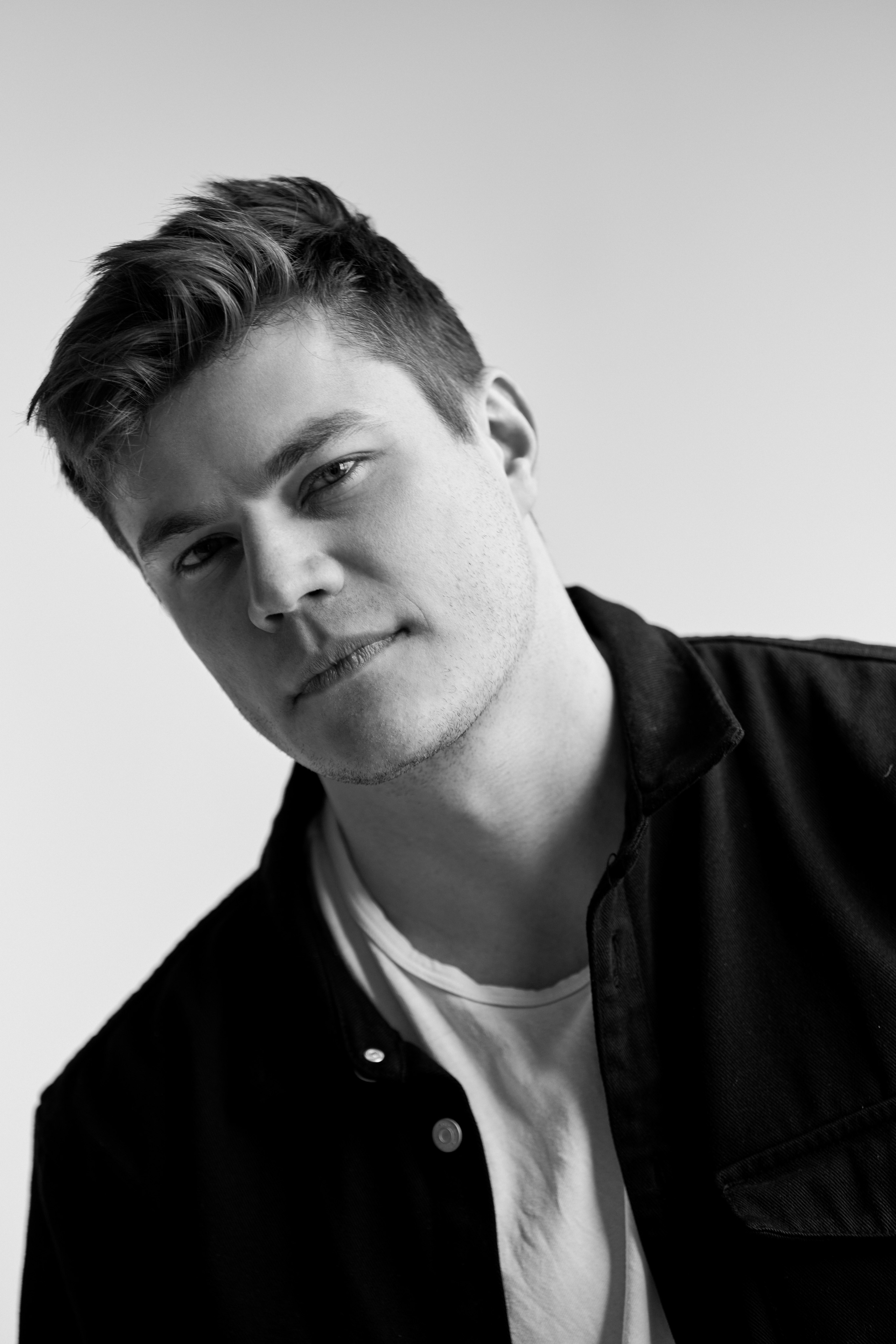 Олег Гаас. Виктор Кривогуз — российский портретный фотограф