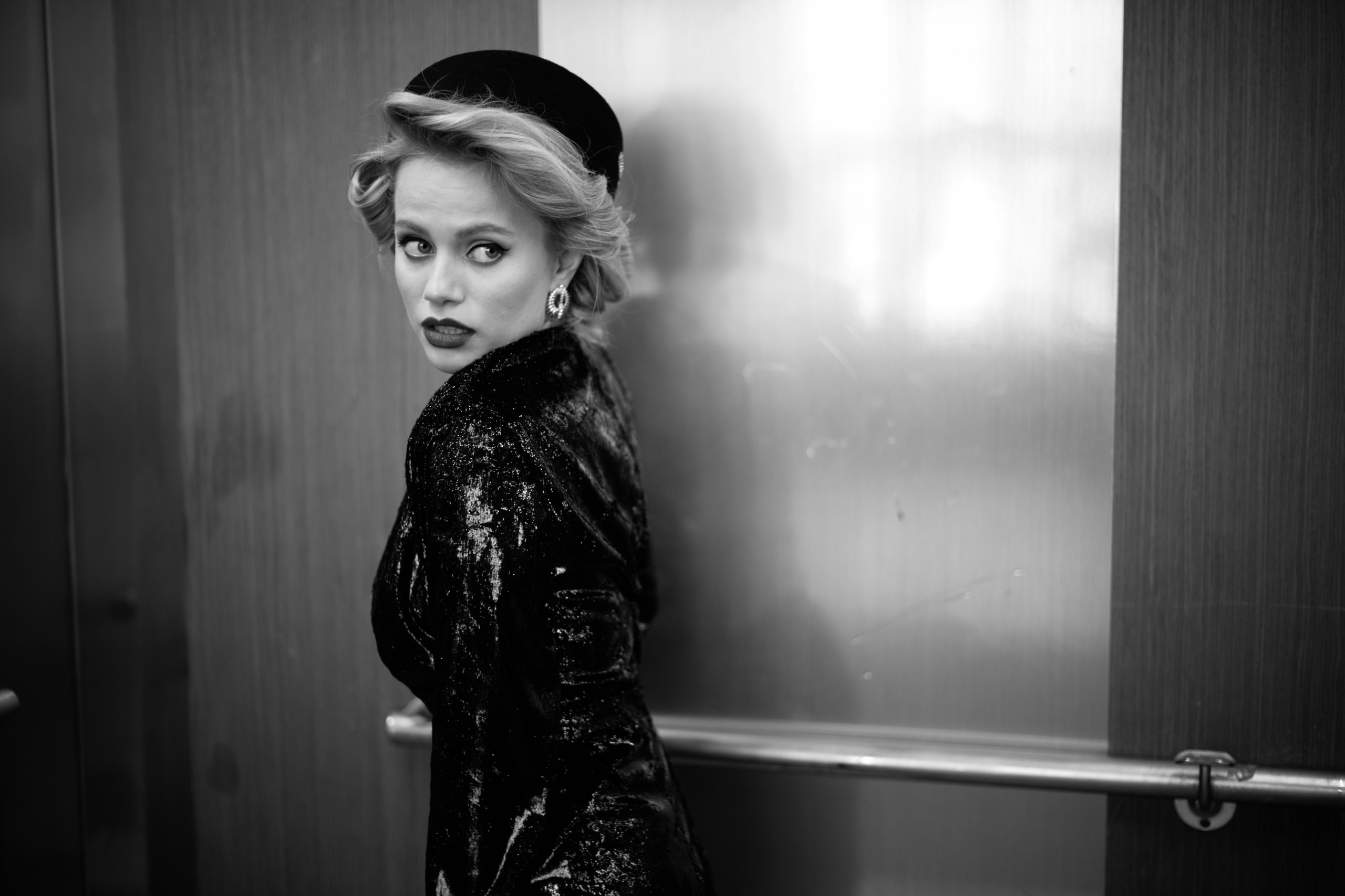 Виктория Клинкова. Виктор Кривогуз — российский портретный фотограф