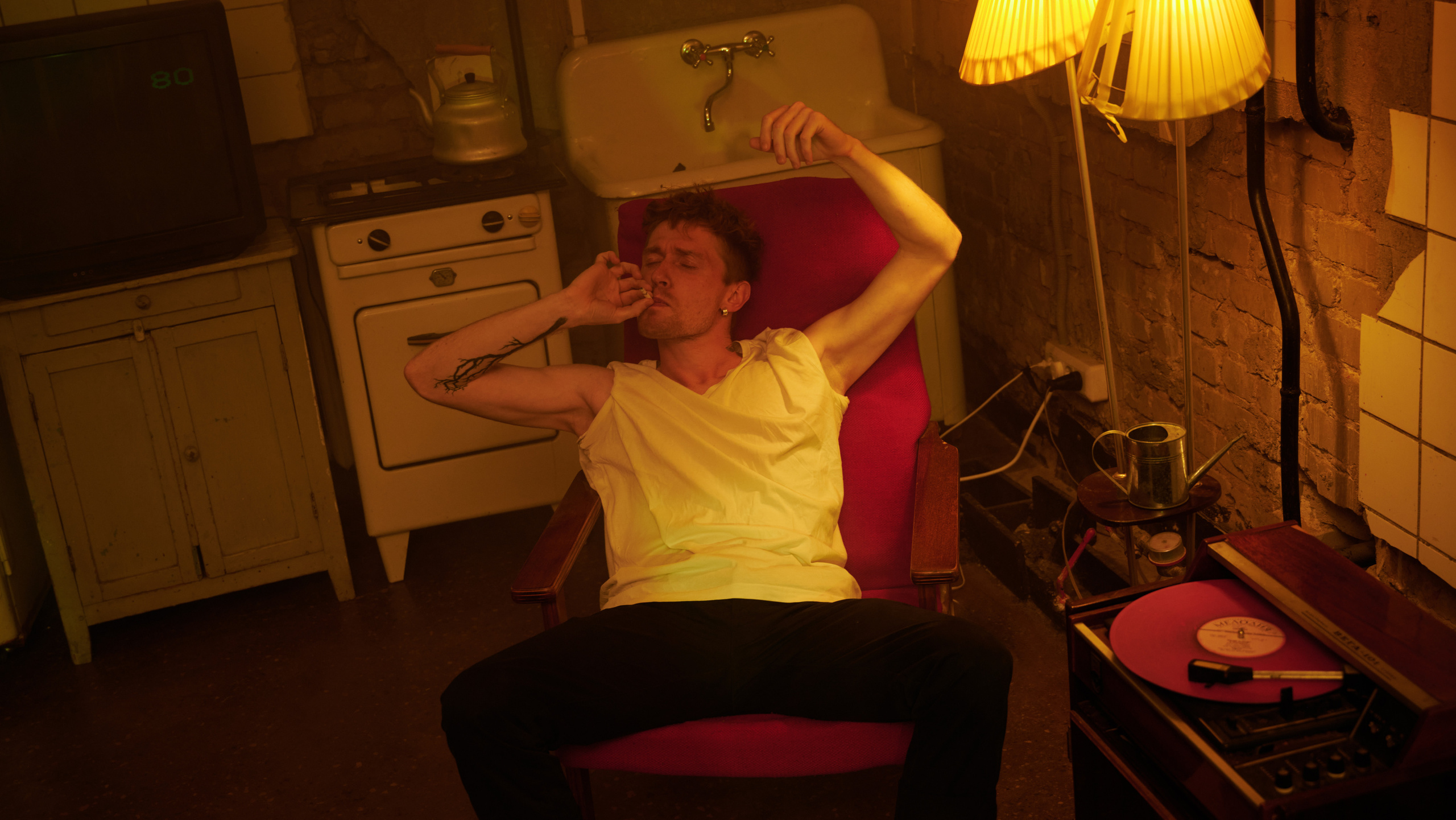 Убитые бытом. Виктор Кривогуз — российский портретный фотограф