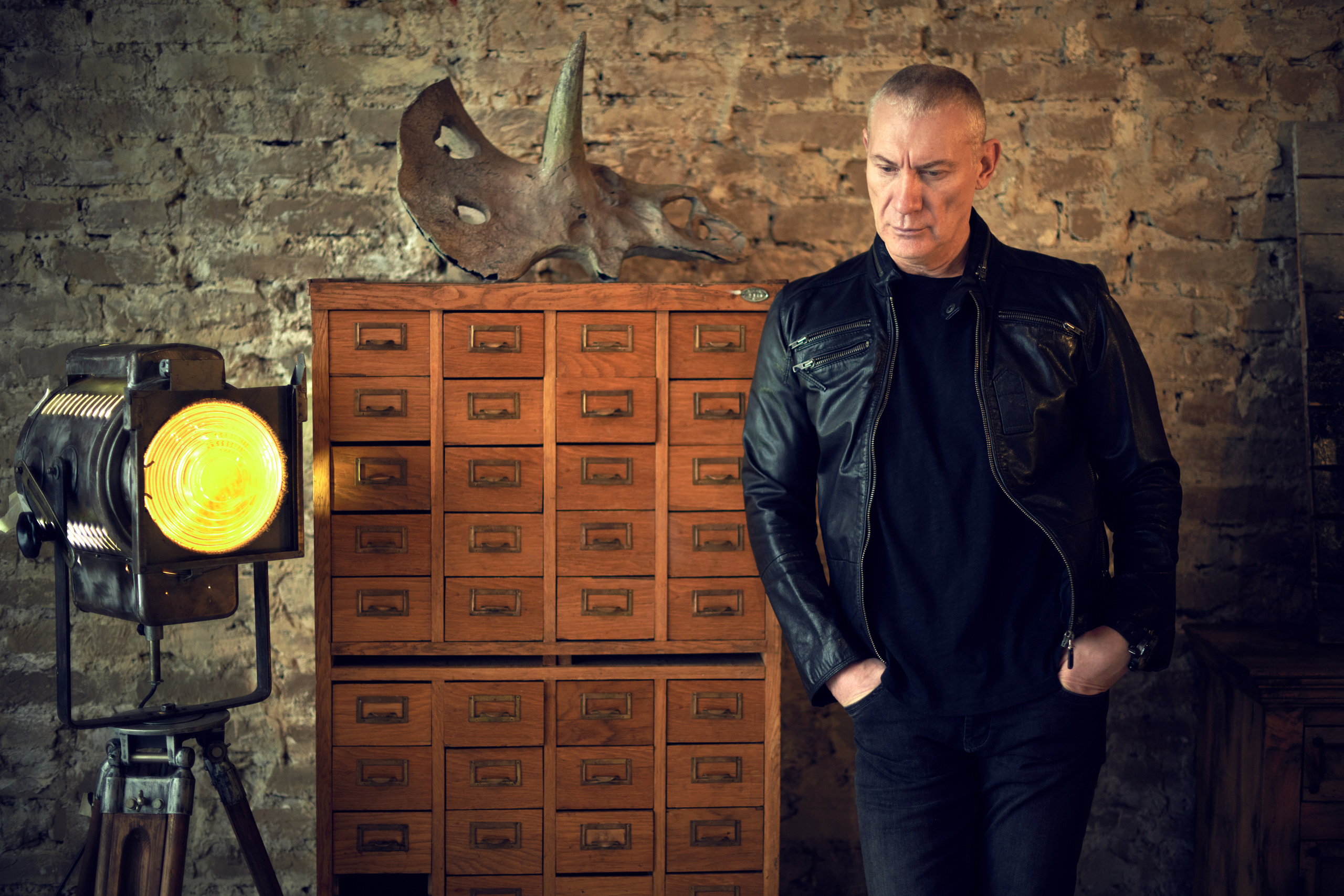 Игорь Жижикин. Виктор Кривогуз — российский портретный фотограф