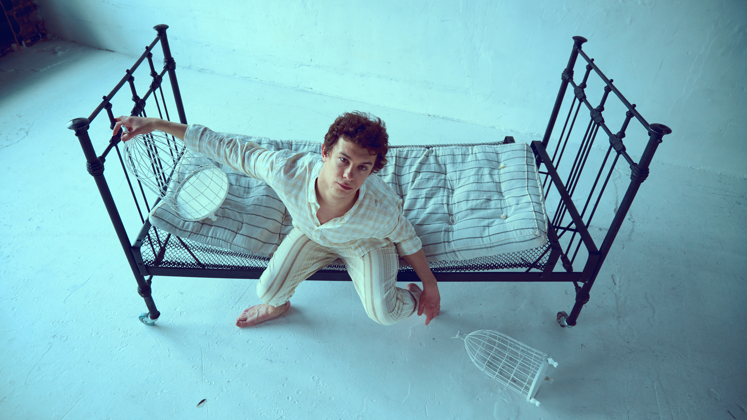 Капитан. Виктор Кривогуз — российский портретный фотограф