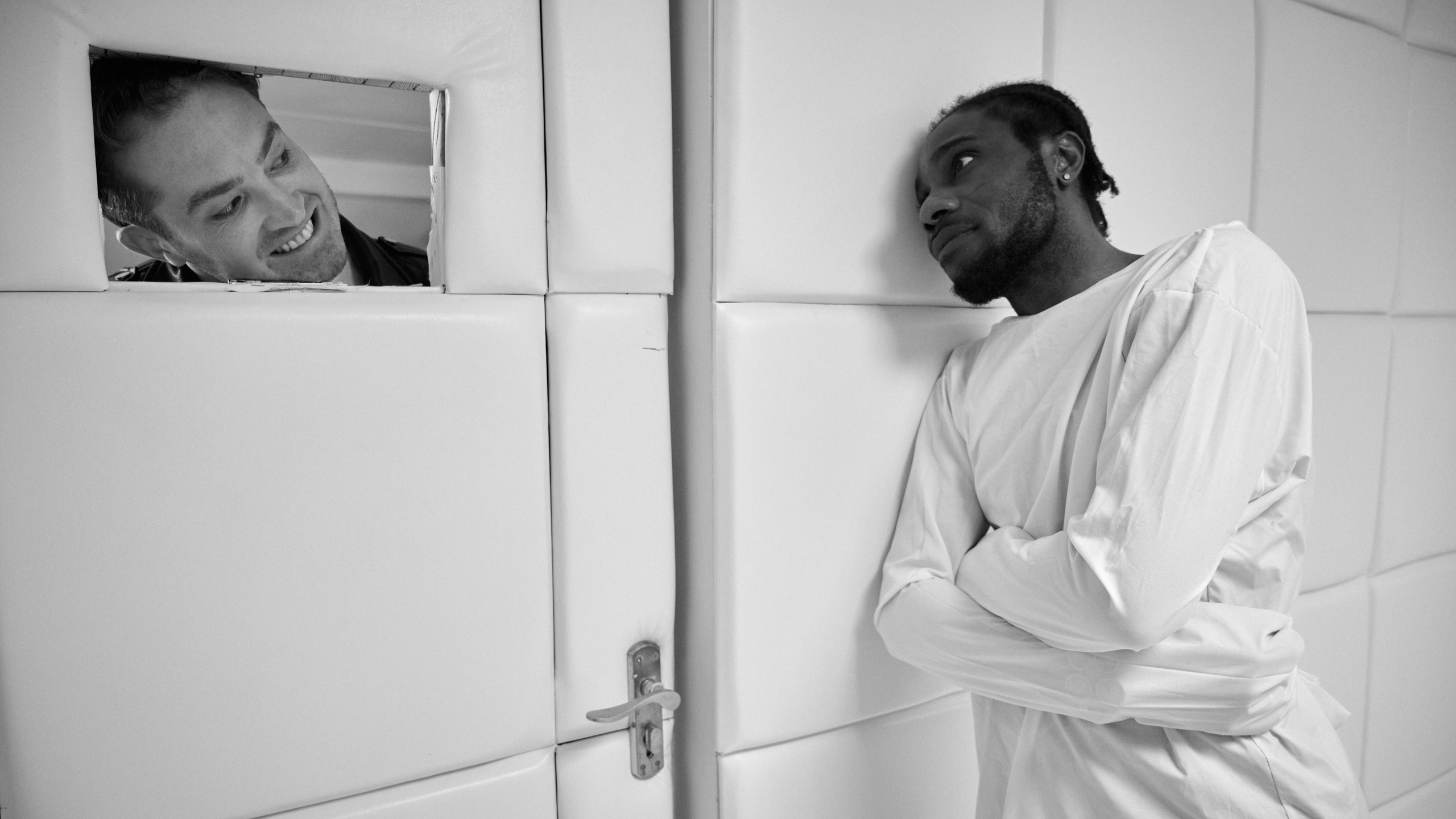 Воображаемый друг. Виктор Кривогуз — российский портретный фотограф