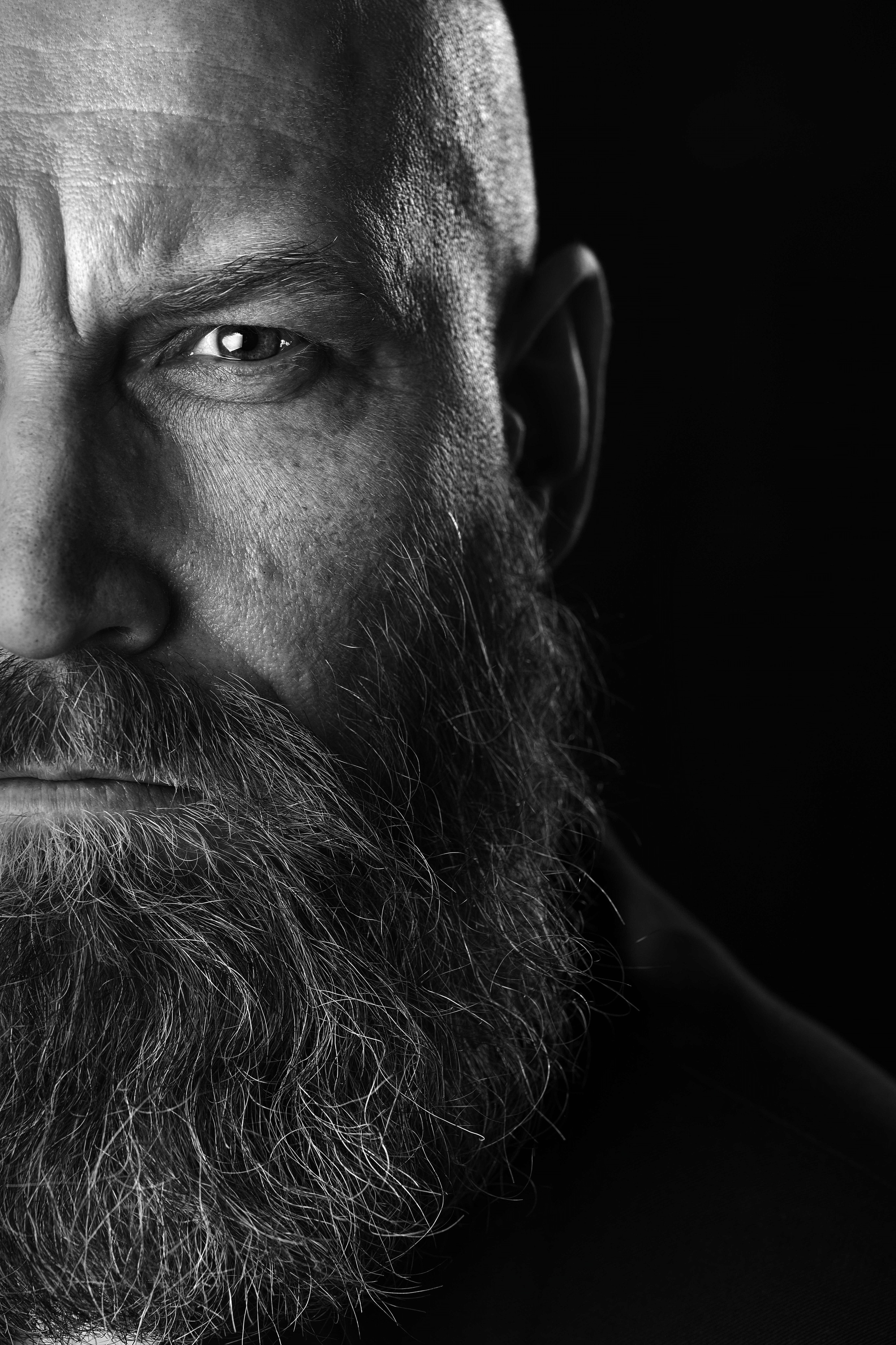 Юрий Миронцев. Виктор Кривогуз — российский портретный фотограф