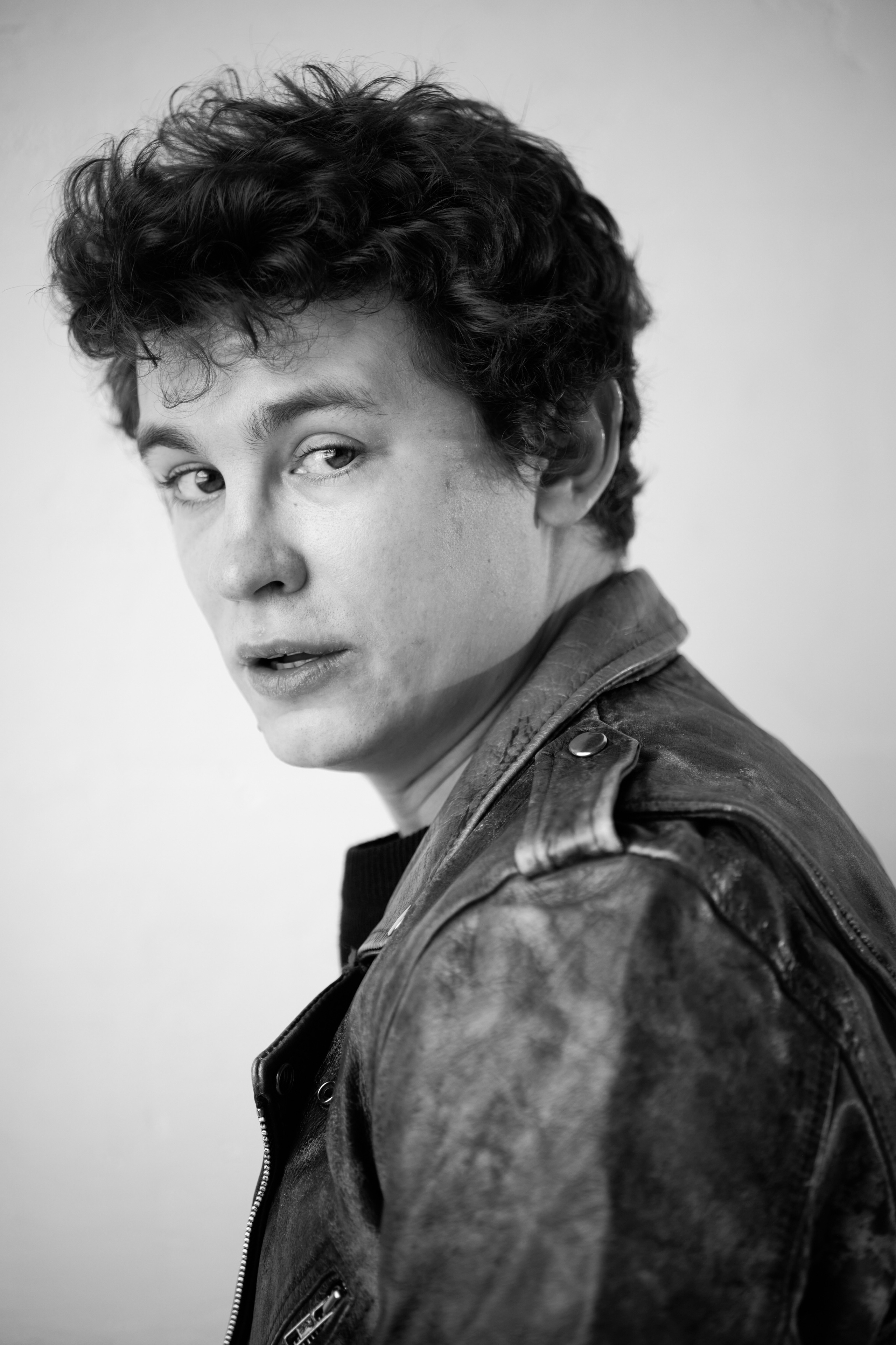 Никита Кологривый. Виктор Кривогуз — российский портретный фотограф