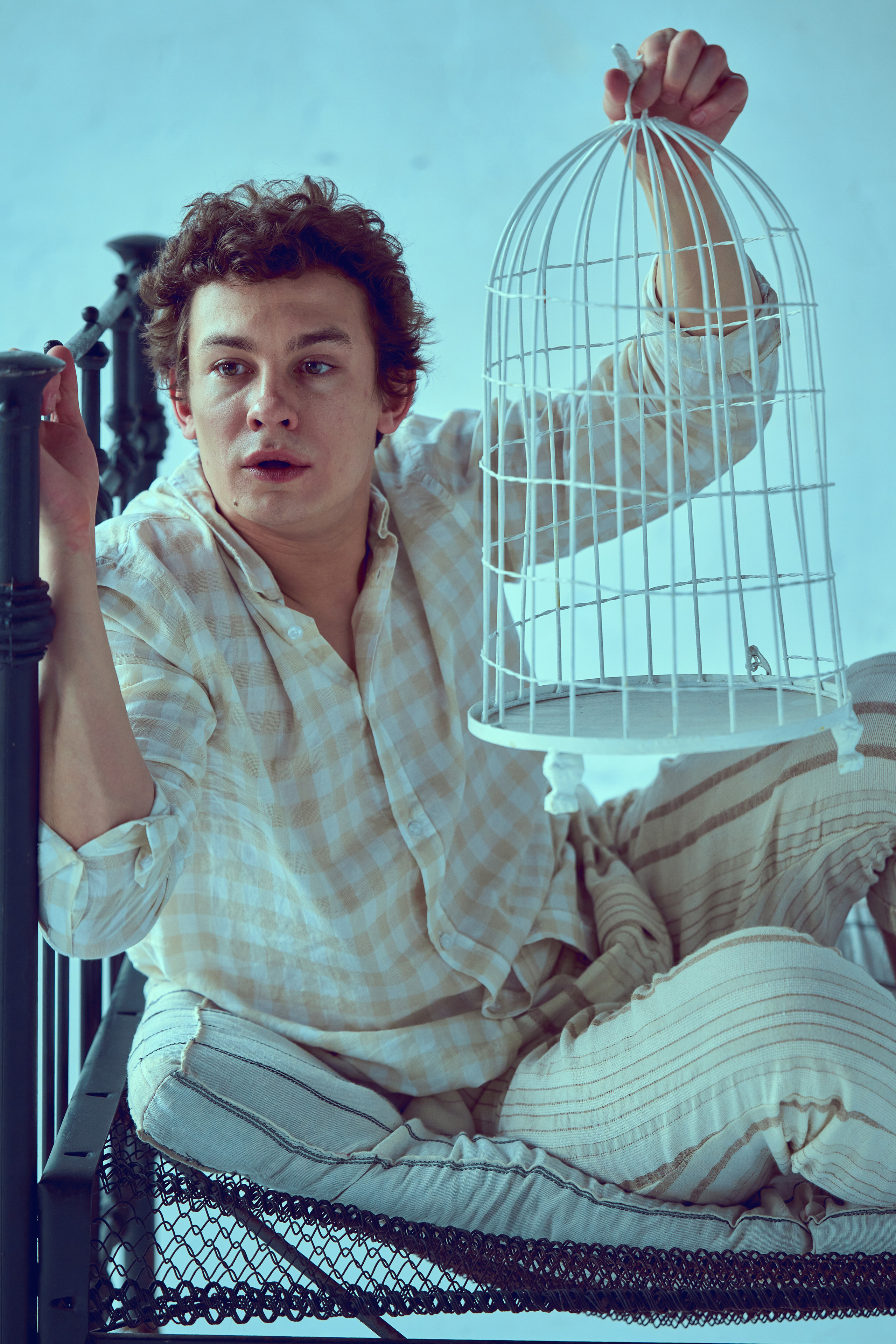 Капитан. Виктор Кривогуз — российский портретный фотограф