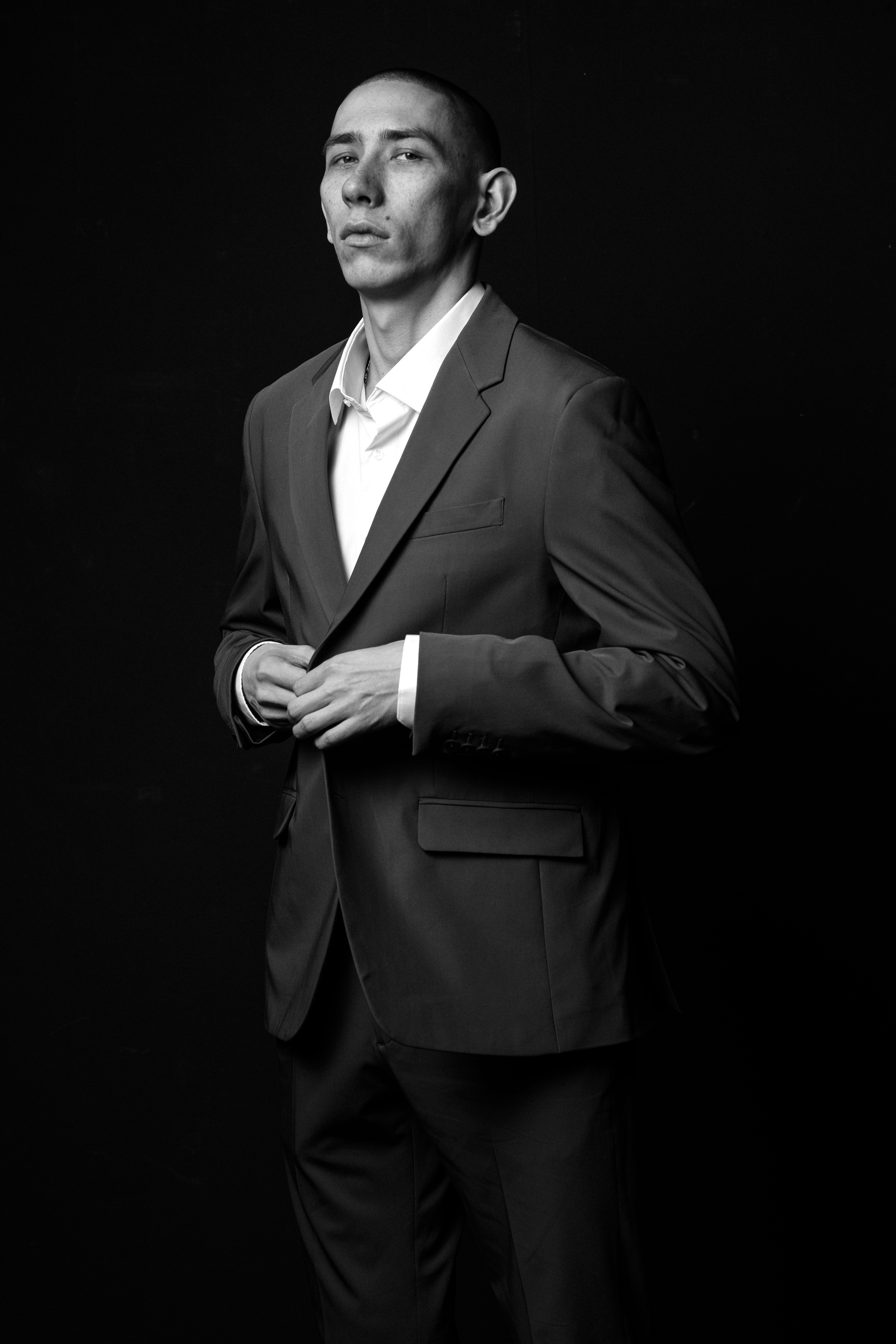 Владимир Гарцунов. Виктор Кривогуз — российский портретный фотограф