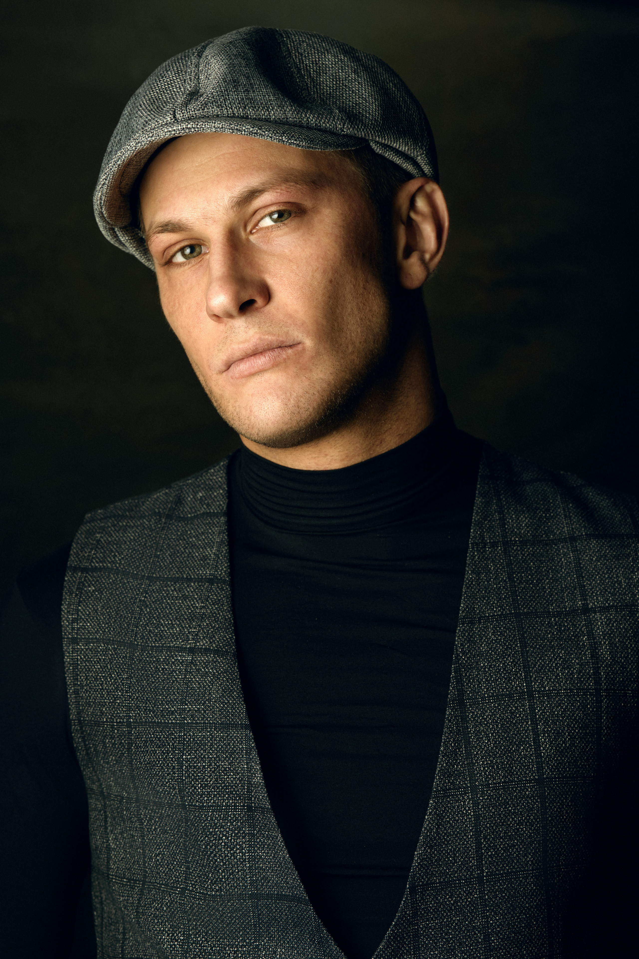 Павел Чинарев. Виктор Кривогуз — российский портретный фотограф