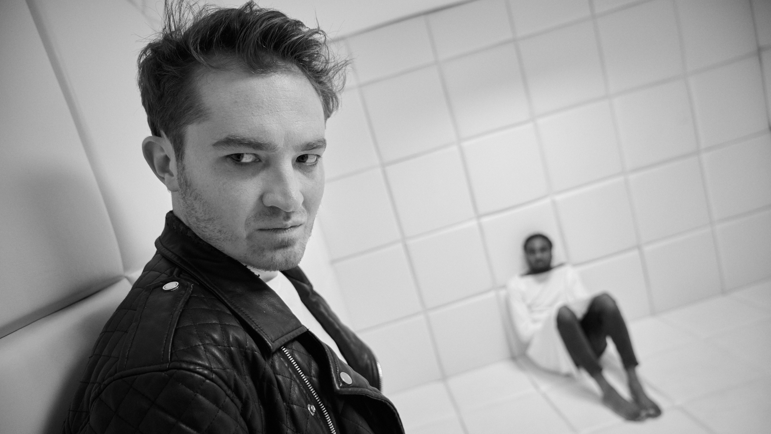 Воображаемый друг. Виктор Кривогуз — российский портретный фотограф