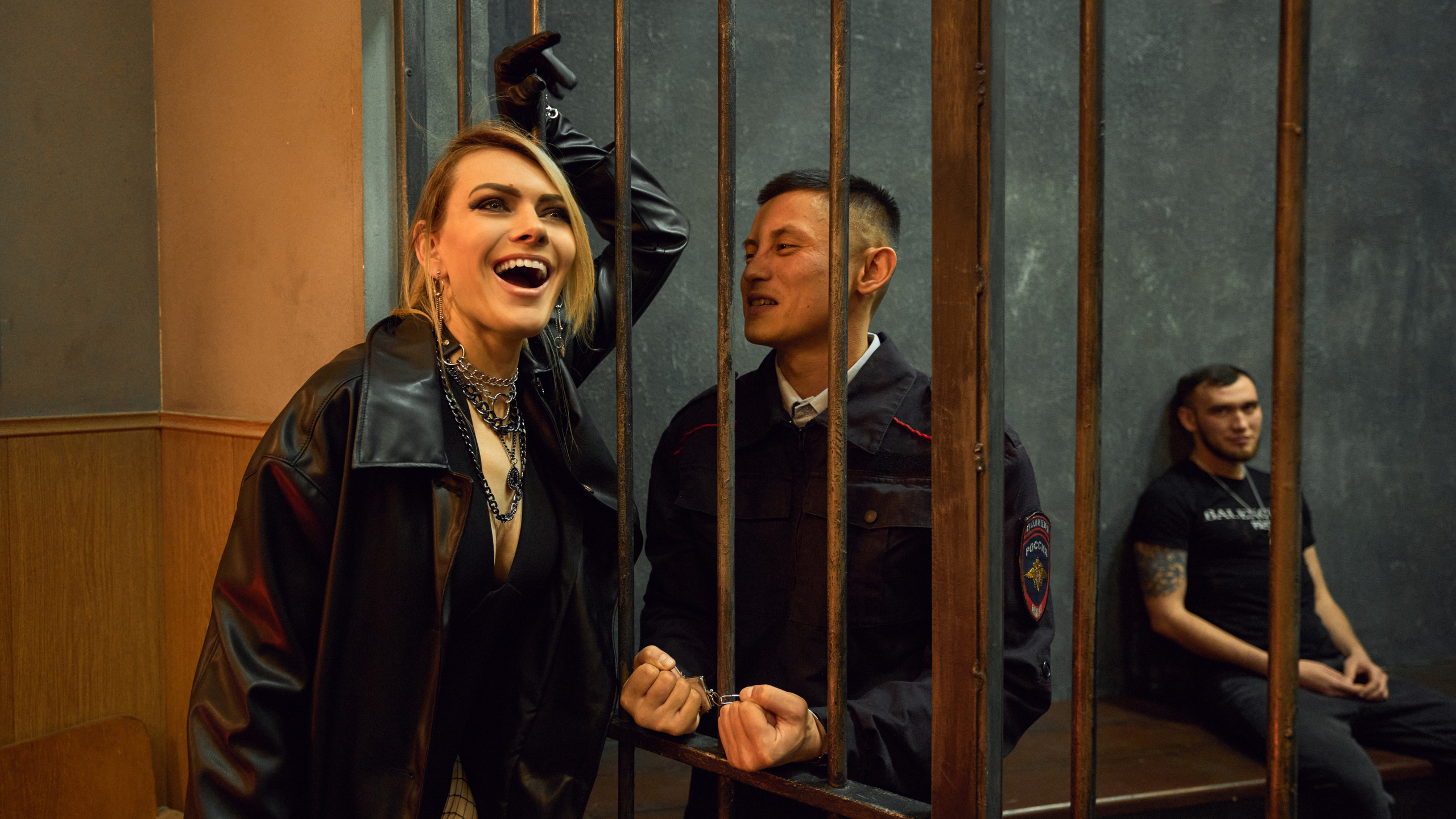 КПЗ. Виктор Кривогуз — российский портретный фотограф