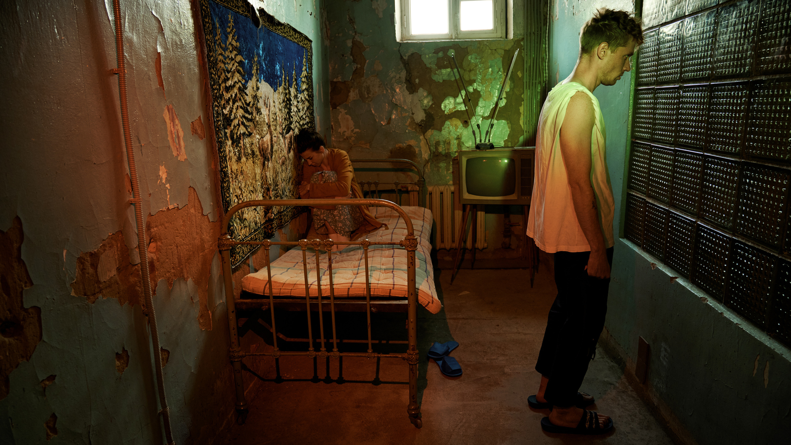 Убитые бытом. Виктор Кривогуз — российский портретный фотограф