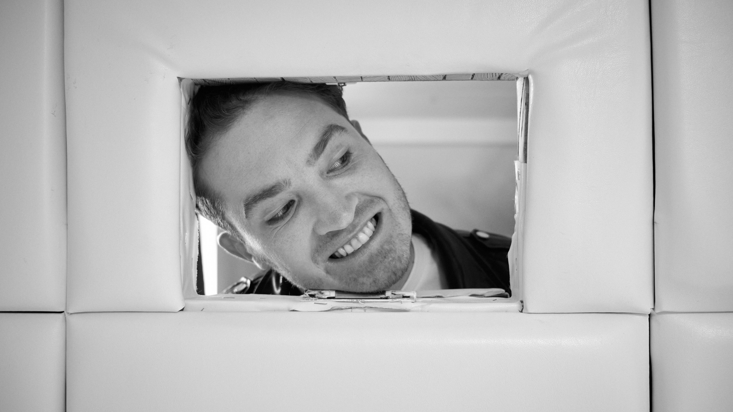 Воображаемый друг. Виктор Кривогуз — российский портретный фотограф