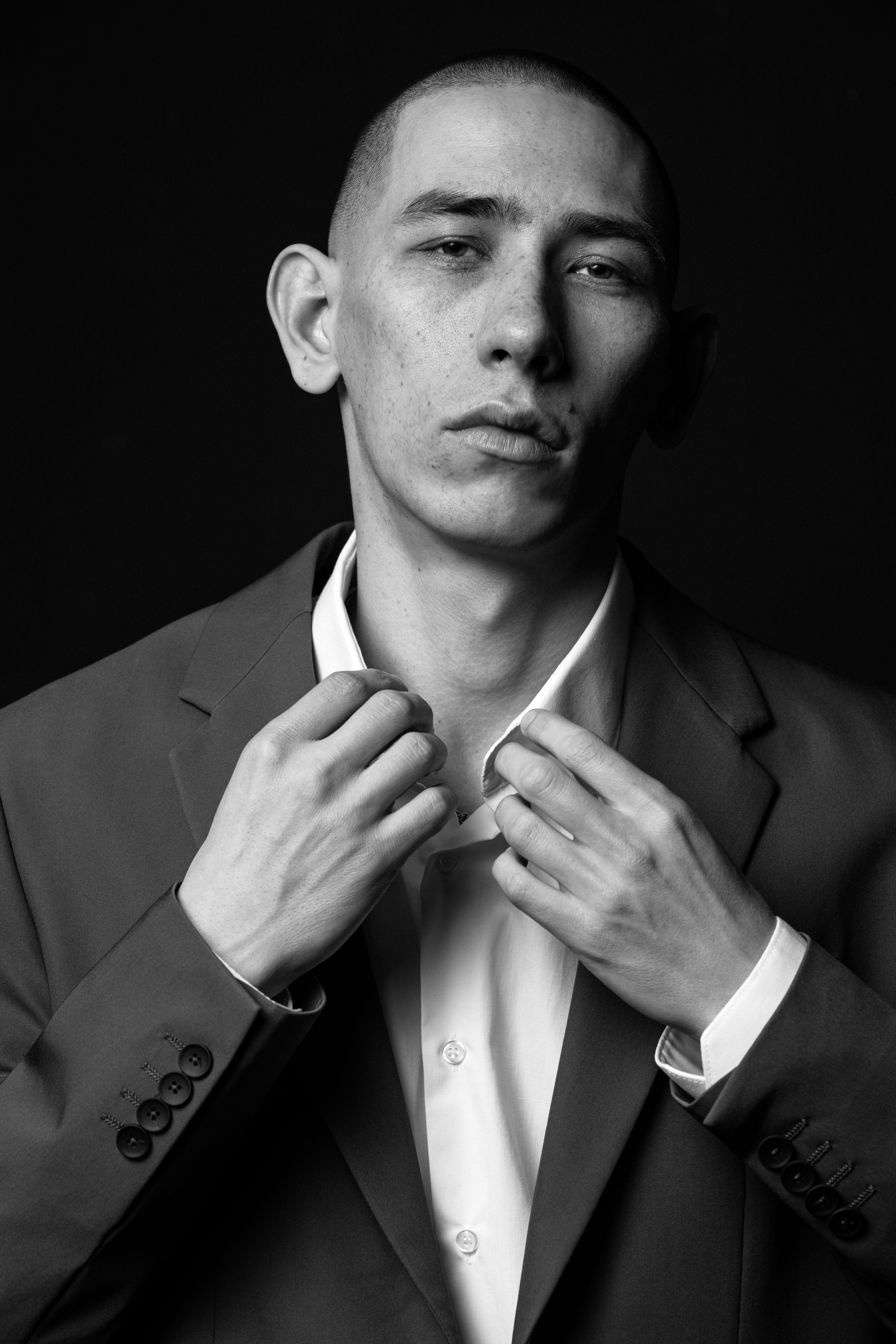 Владимир Гарцунов. Виктор Кривогуз — российский портретный фотограф