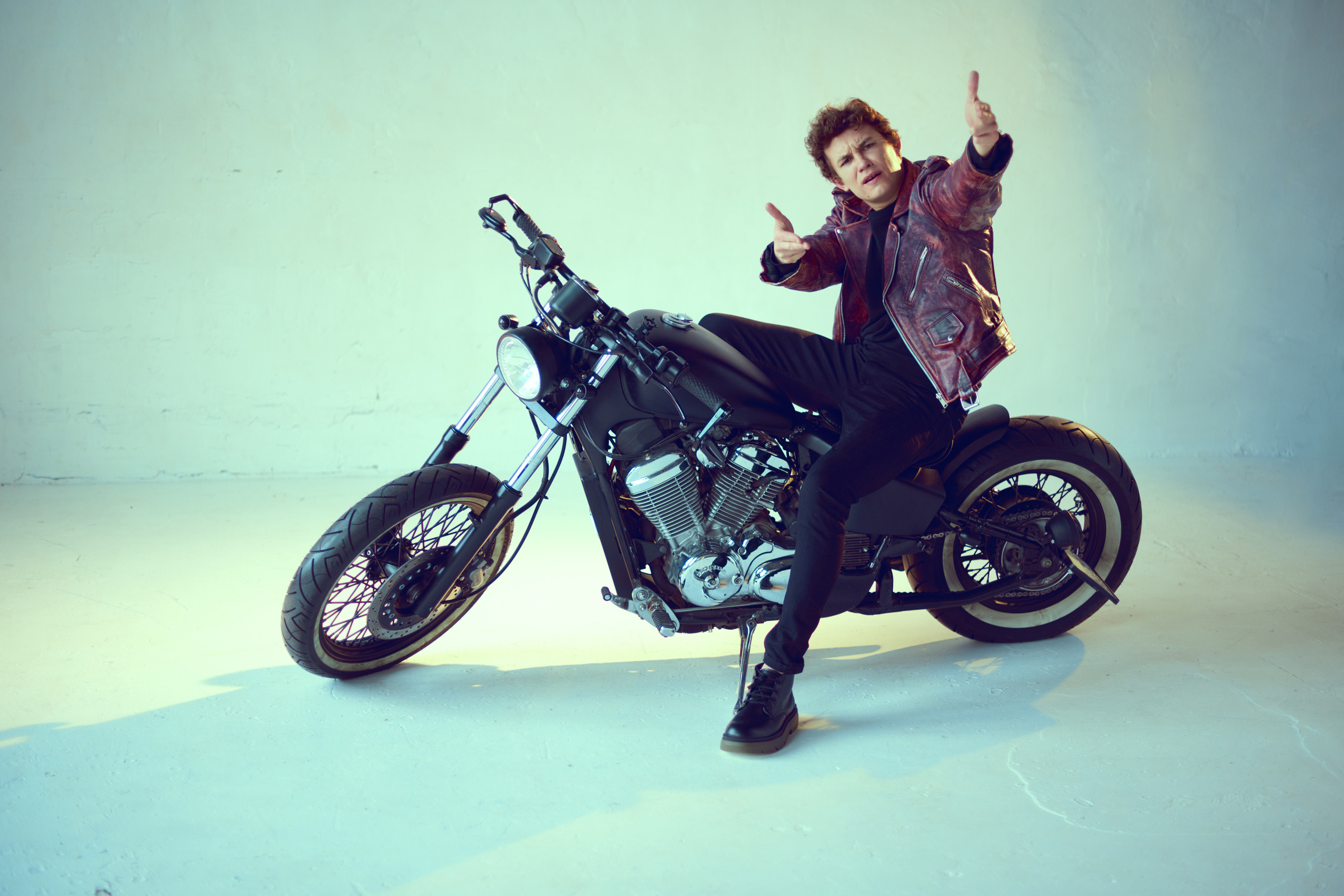 Никита Кологривый. Виктор Кривогуз — российский портретный фотограф