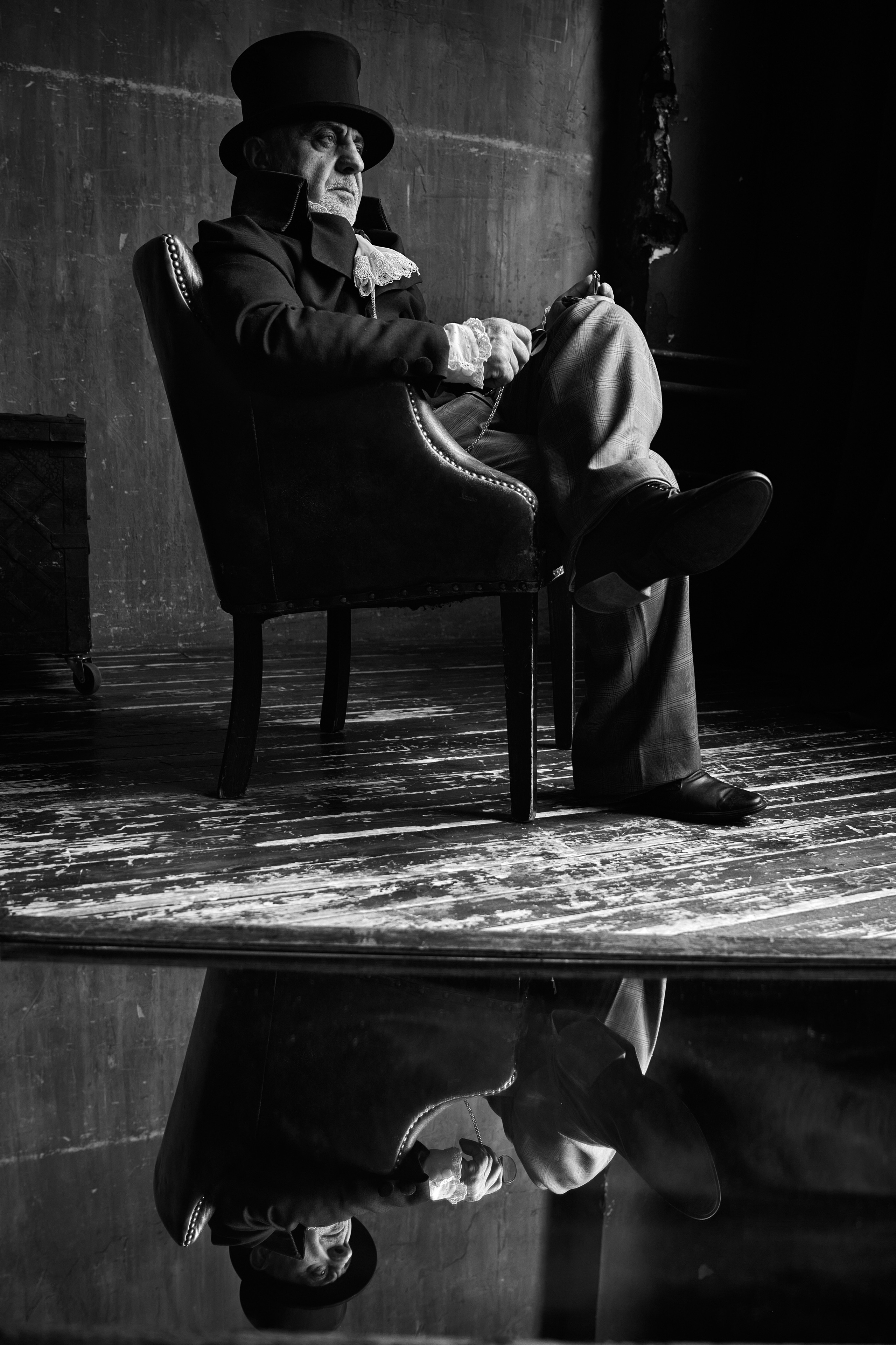 Арам. Виктор Кривогуз — российский портретный фотограф