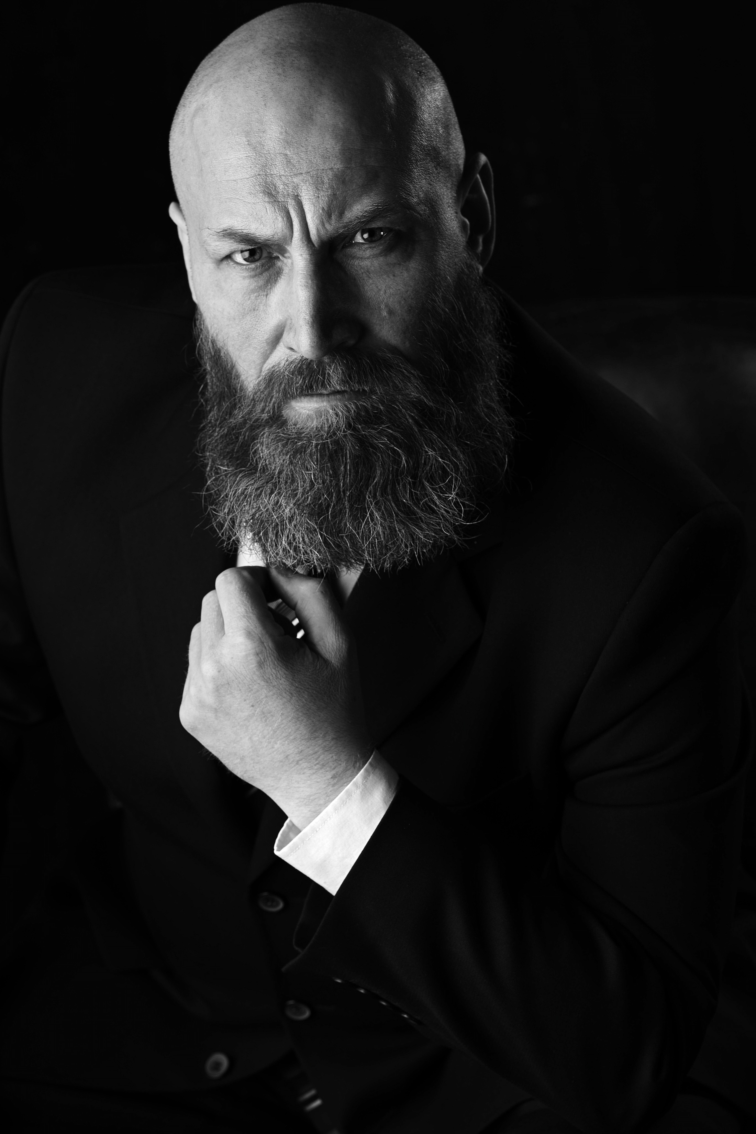 Юрий Миронцев. Виктор Кривогуз — российский портретный фотограф